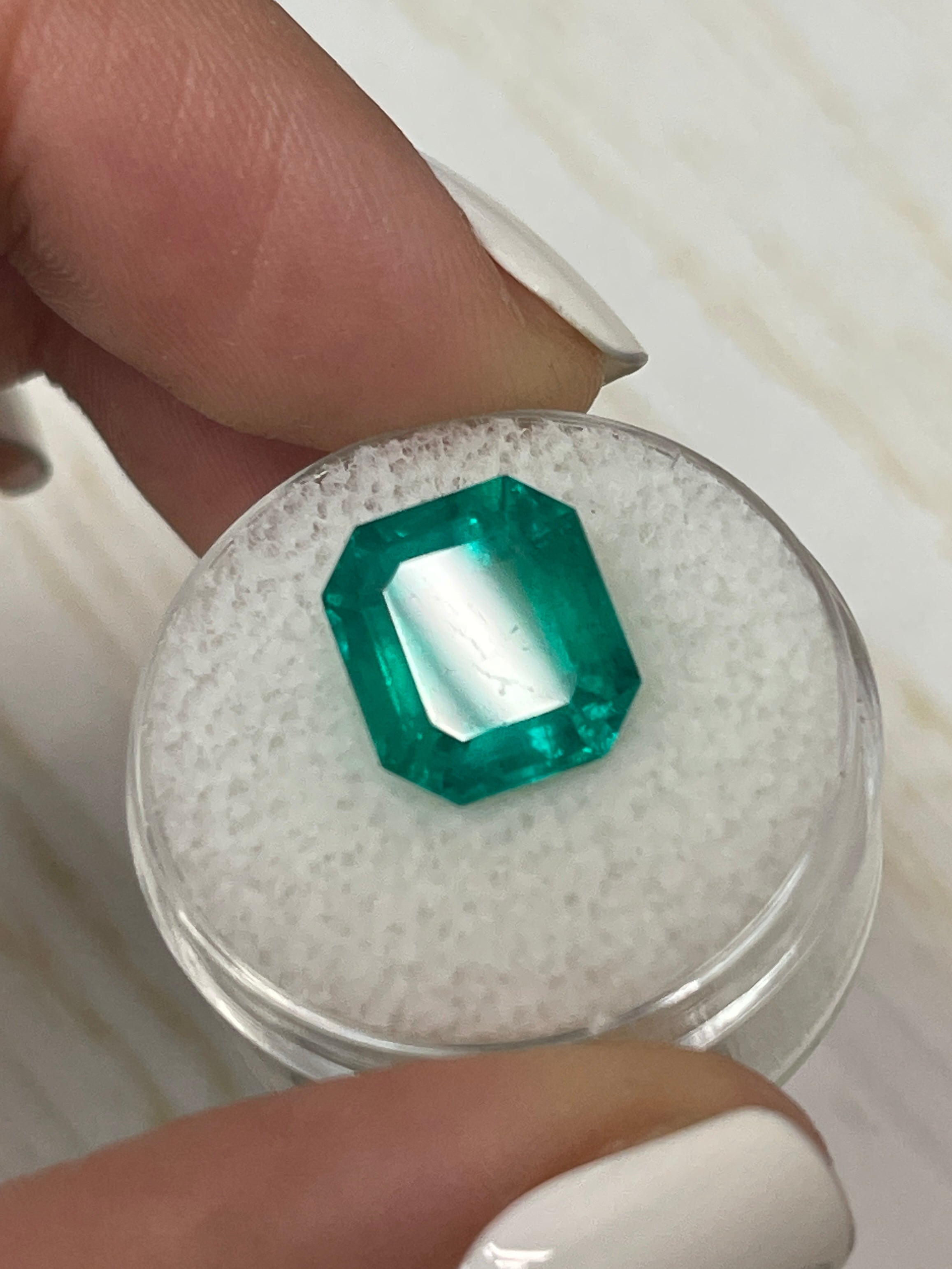 5.84 Carat GIA Certified Intense Bluish Green Natural Colombian Loose Emerald - Asscher Cut Gemstone for Jewelry Making & Engagement Rings