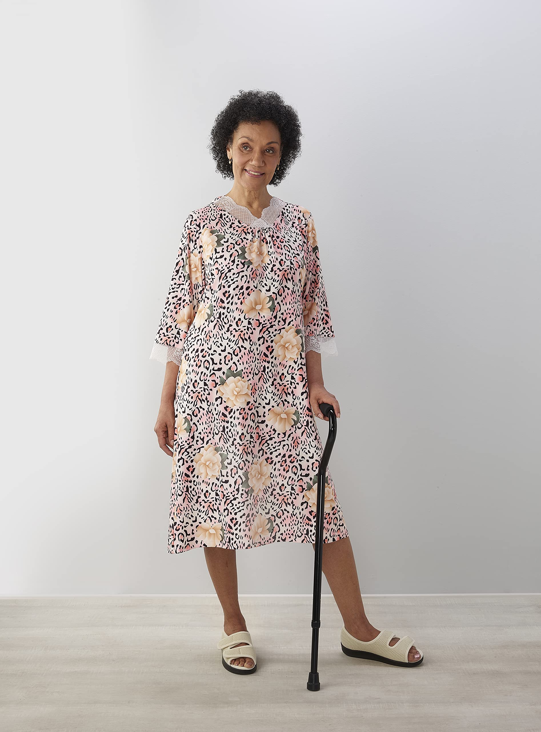 Silk Open Back Hospital Gowns for Women - Comfortable Patient Gowns for Seniors & Elderly Care - Soft Milk Silk Lace 3/4 Sleeve - Perfect for Hospital Stays, Home Recovery & Nursing Care