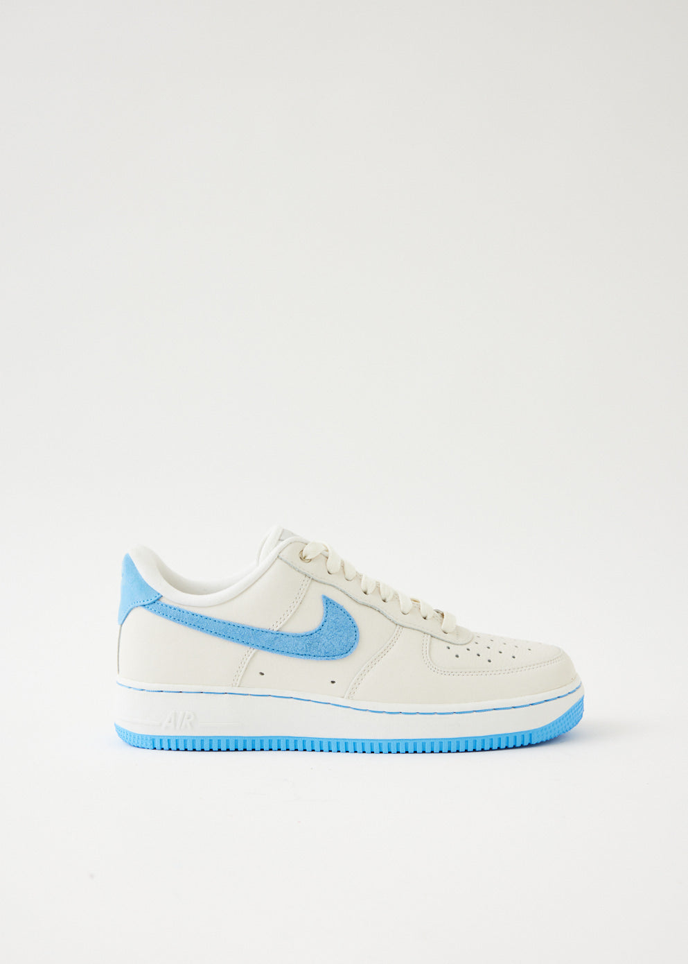 Nike Air Force 1 '07 LX Sneakers for Men - Classic White Low-Top Basketball Shoes | Perfect for Casual Wear, Street Style & Sneaker Collection