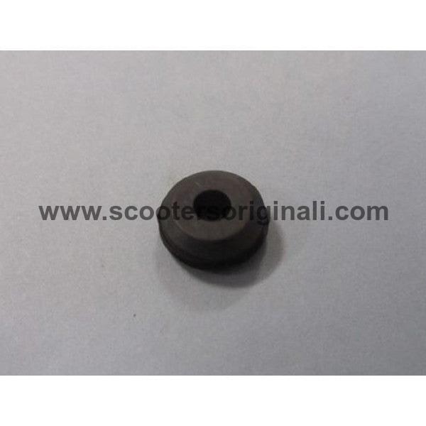 Vespa Fuel Rod Grommet for 1960s & 1970s Models - Genuine Replacement Part for Vintage Scooters - Perfect for Restoration Projects & Classic Vespa Maintenance