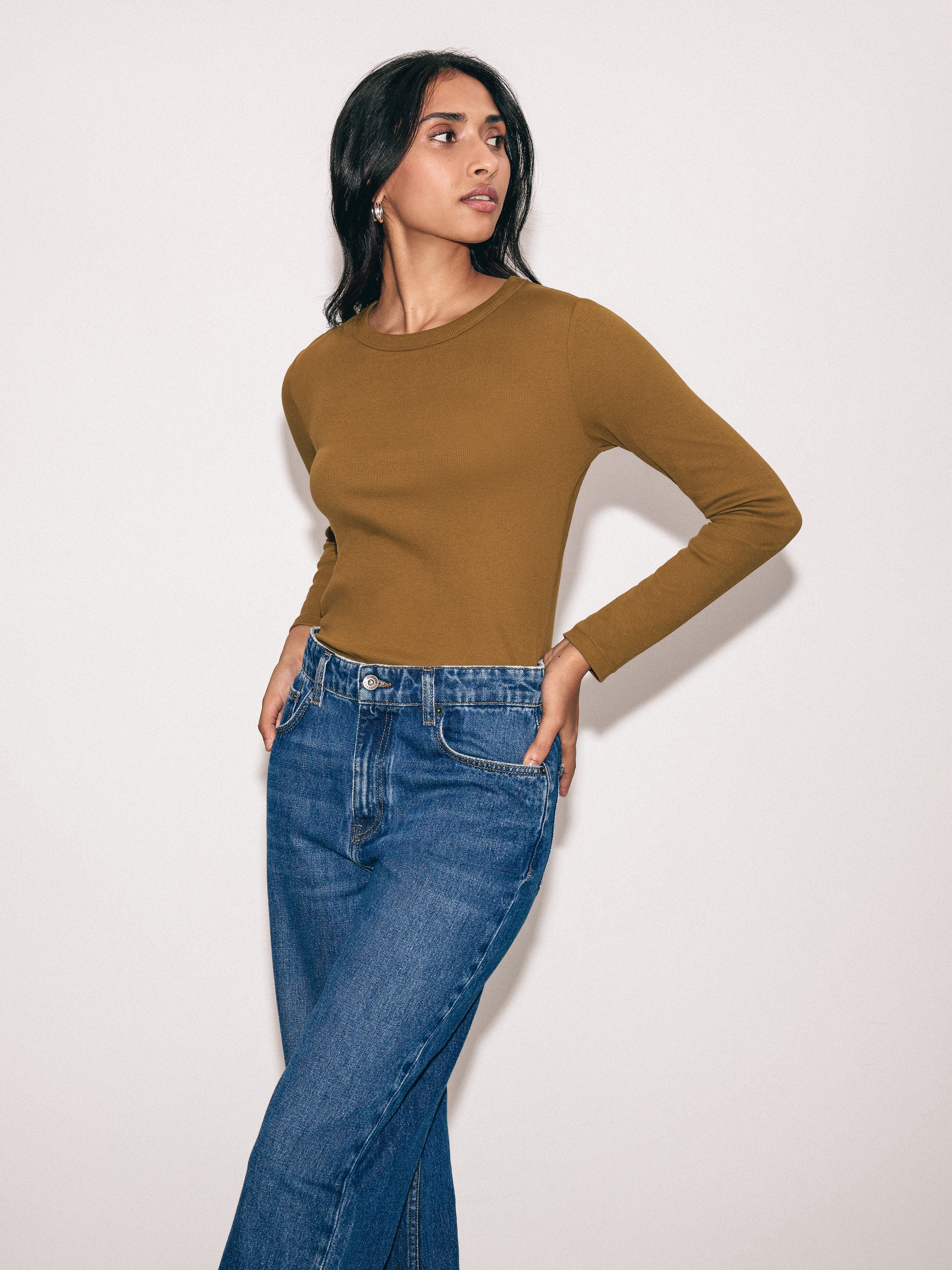 Delmont Women's Cropped Tapered Jeans - High Waist Slim Fit Denim Pants in Classic Blue | Perfect for Casual Outfits, Date Nights & Weekend Wear