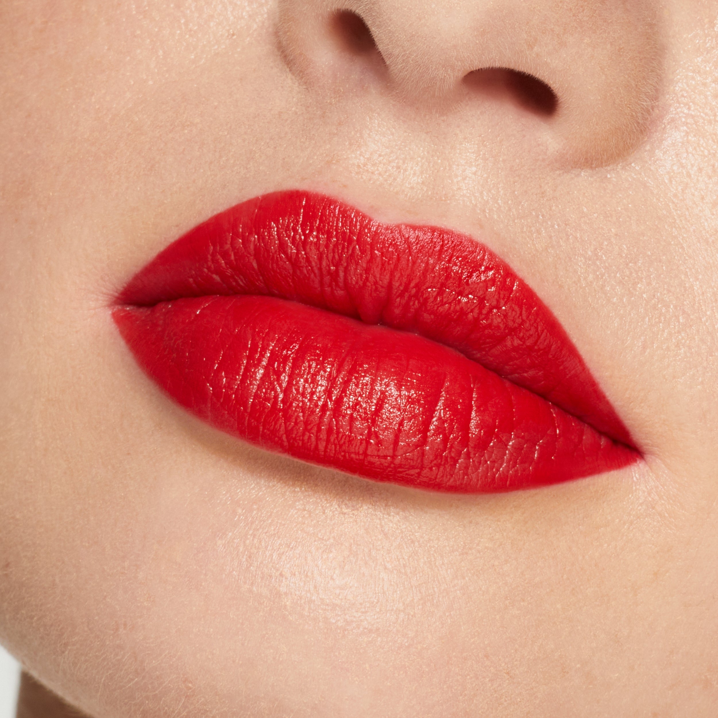 Long-Lasting Matte Creme Lipstick - Hydrating & Non-Drying, 12 Vibrant Colors for All-Day Wear - Perfect for Parties, Dates & Everyday Makeup Looks
