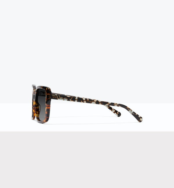 Stylish UV Protection Polarized Sunglasses for Men & Women - Trendy Aviator Shades for Outdoor Activities, Driving, and Beach Vacations