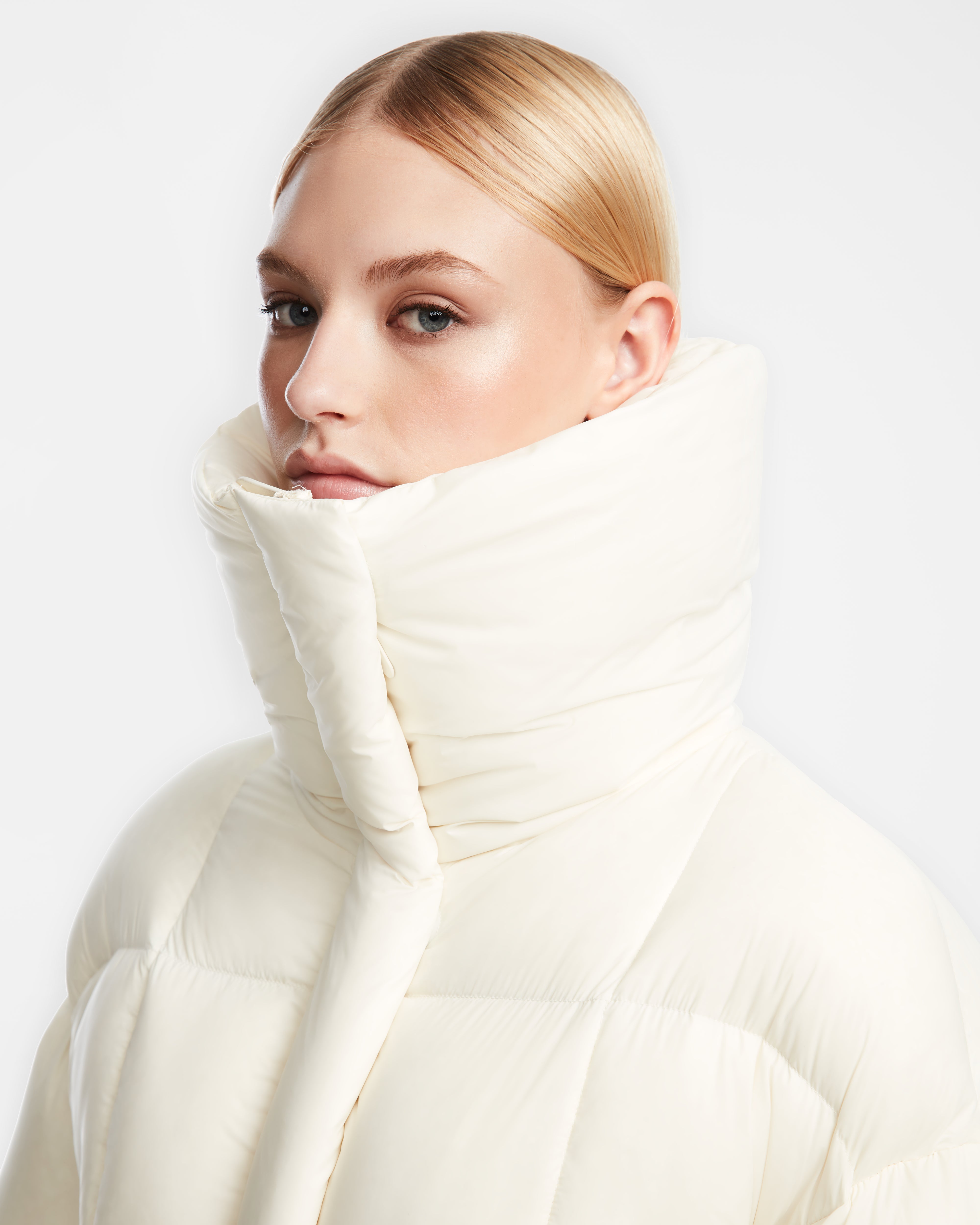 SASH 8124536 Iceland Scarf - Soft Wool Winter Wrap for Women & Men - Perfect for Cold Weather, Outdoor Activities, and Travel Accessories
