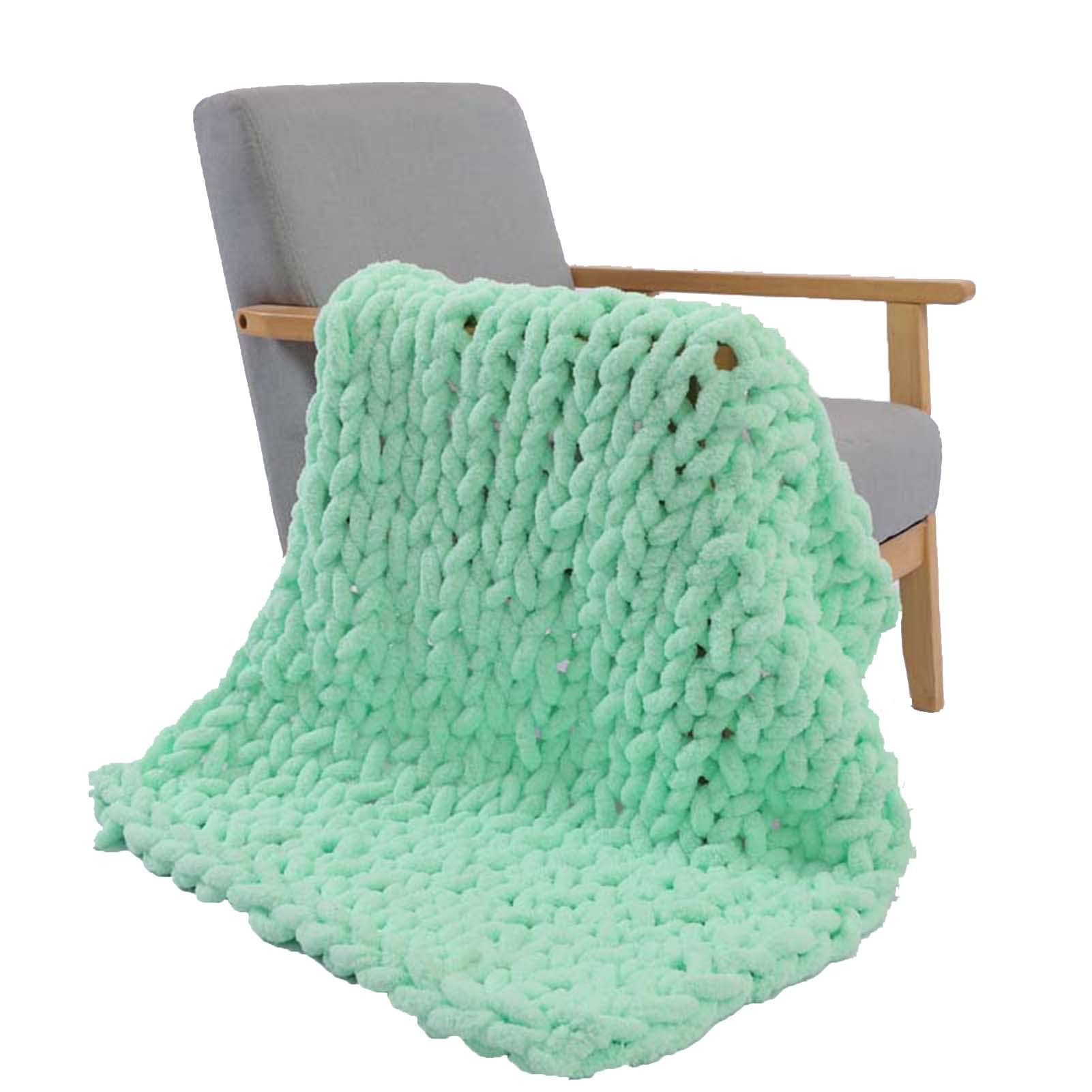 Soft Chunky Knit Throw Blanket 24×31 inches (60×80cm) - Cozy Bulky Blanket for Bed, Sofa & Dorm - Perfect for Winter Nights, Movie Time & Home Decor