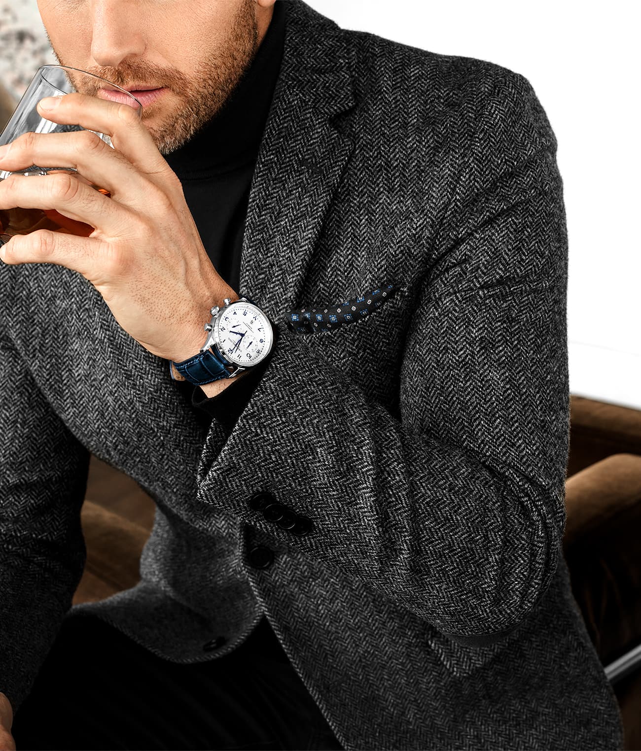 GR1 Q 4012 Men's Quartz Chronograph Watch 42mm - Stylish Sport & Dress Watch for Business, Casual & Outdoor Activities
