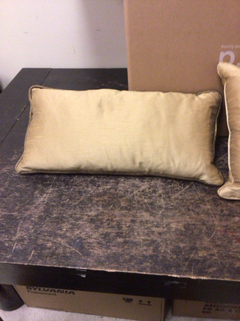 Luxury Gold Silk Lumbar Pillow for Sofa & Bed - Supportive Decorative Cushion for Living Room, Office, and Car - Elegant Home Decor Gift