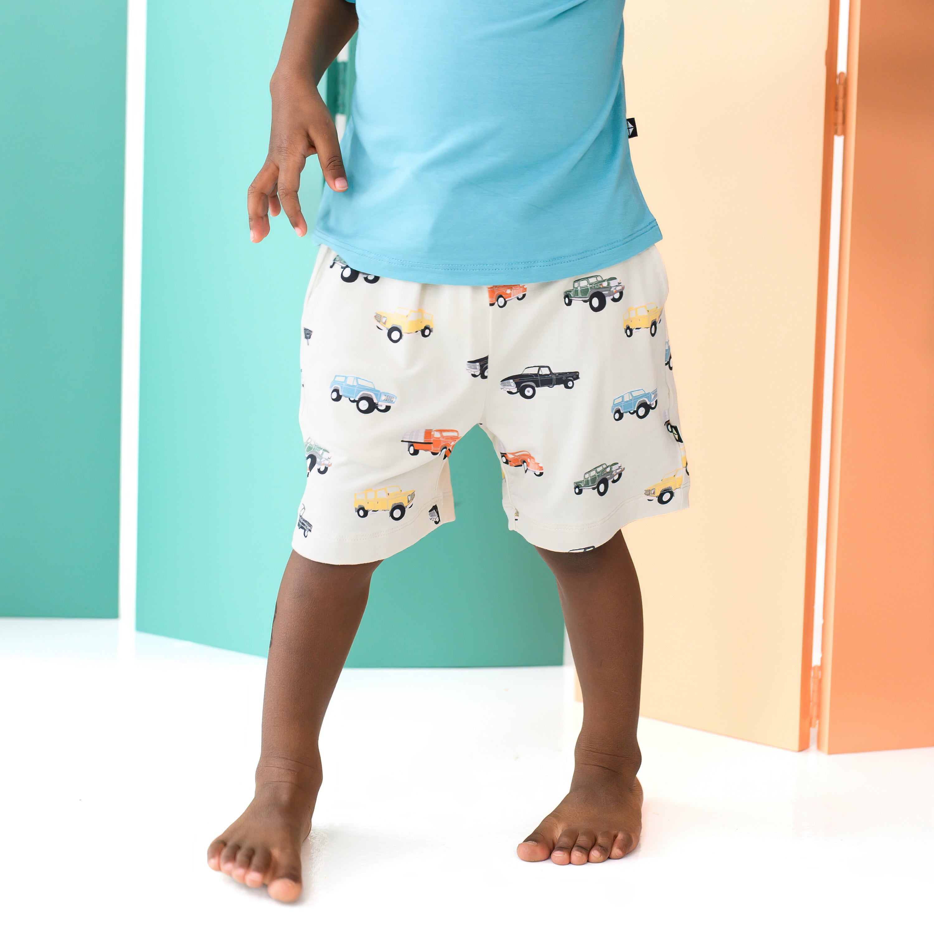 Vintage Truck Print Drawstring Shorts for Men - Casual Summer Lounge & Beach Wear