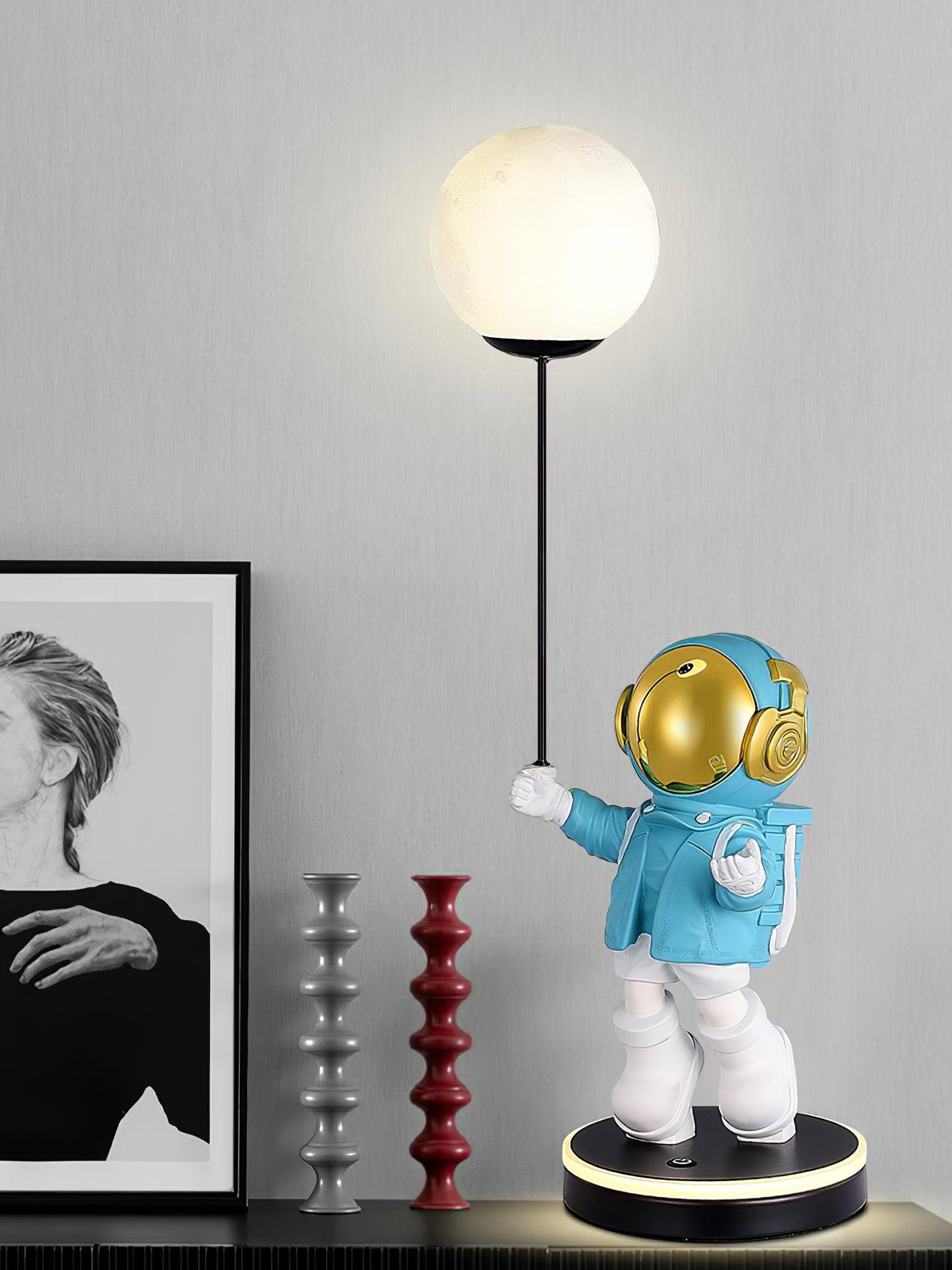 NASA-Inspired Astronaut & Planet Night Light - Perfect for Kids' Room Decor, Nursery, and Bedtime Story Ambience