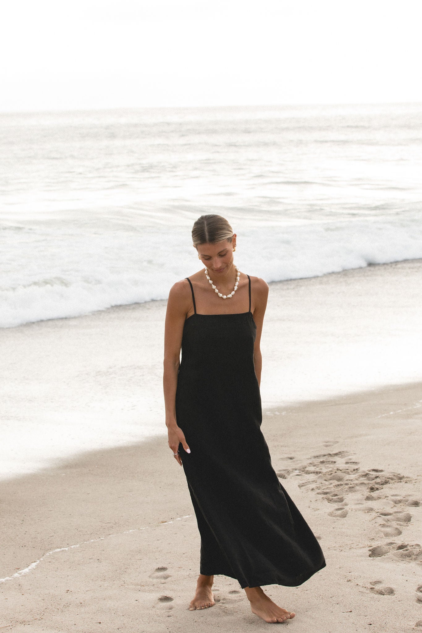 Stylish Sicily Linen Maxi Dress for Women - Breathable Summer Beach Dress, Boho Chic Vacation Outfit, Perfect for Beach Parties, Weddings & Casual Wear