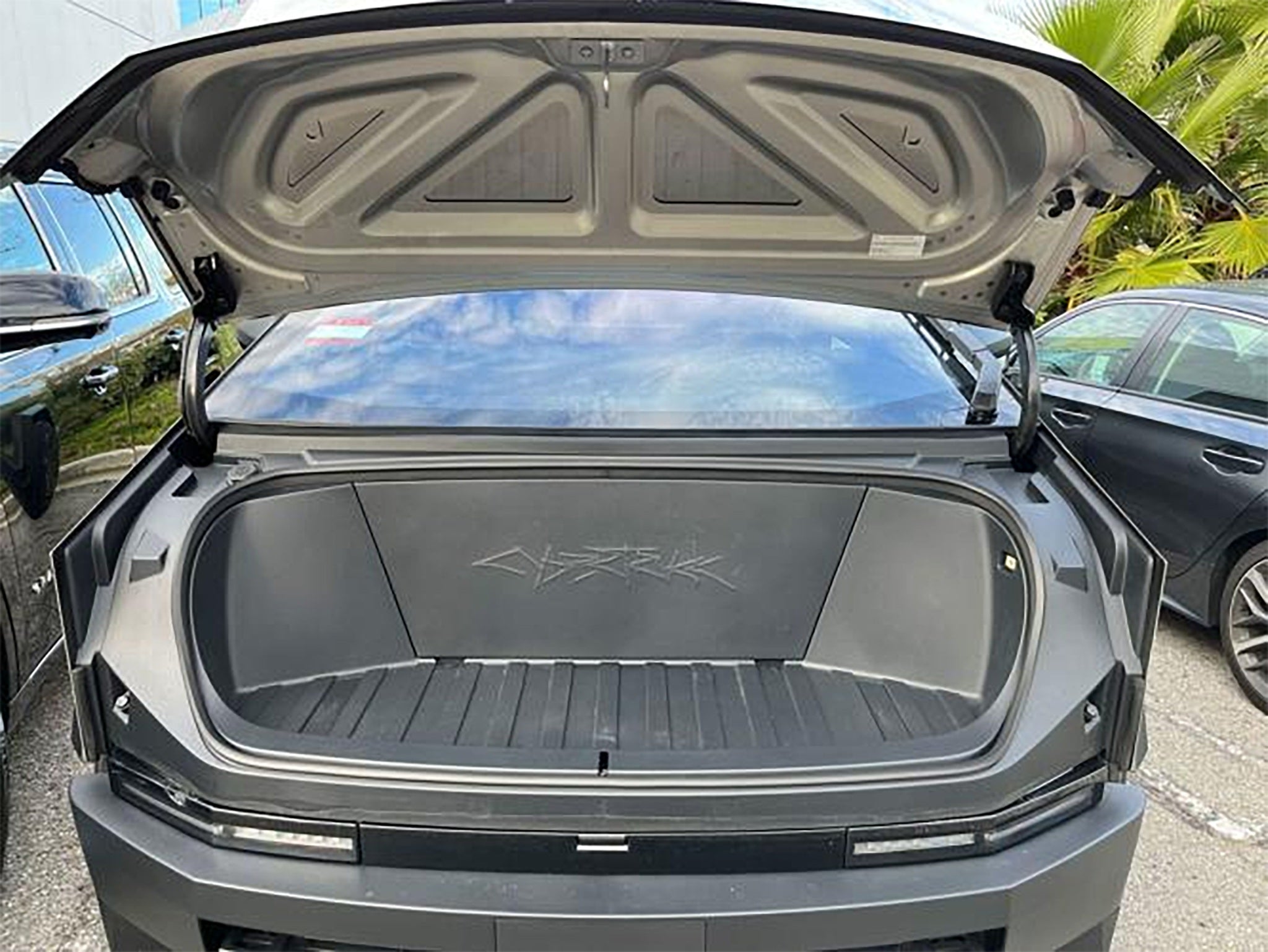 Premium Cybertruck Floor Mats & Bed Liners Full Set (6 PCS) - Heavy Duty All-Weather Protection for Tesla Cybertruck - Perfect for Off-Roading, Daily Commuting & Adventure Trips
