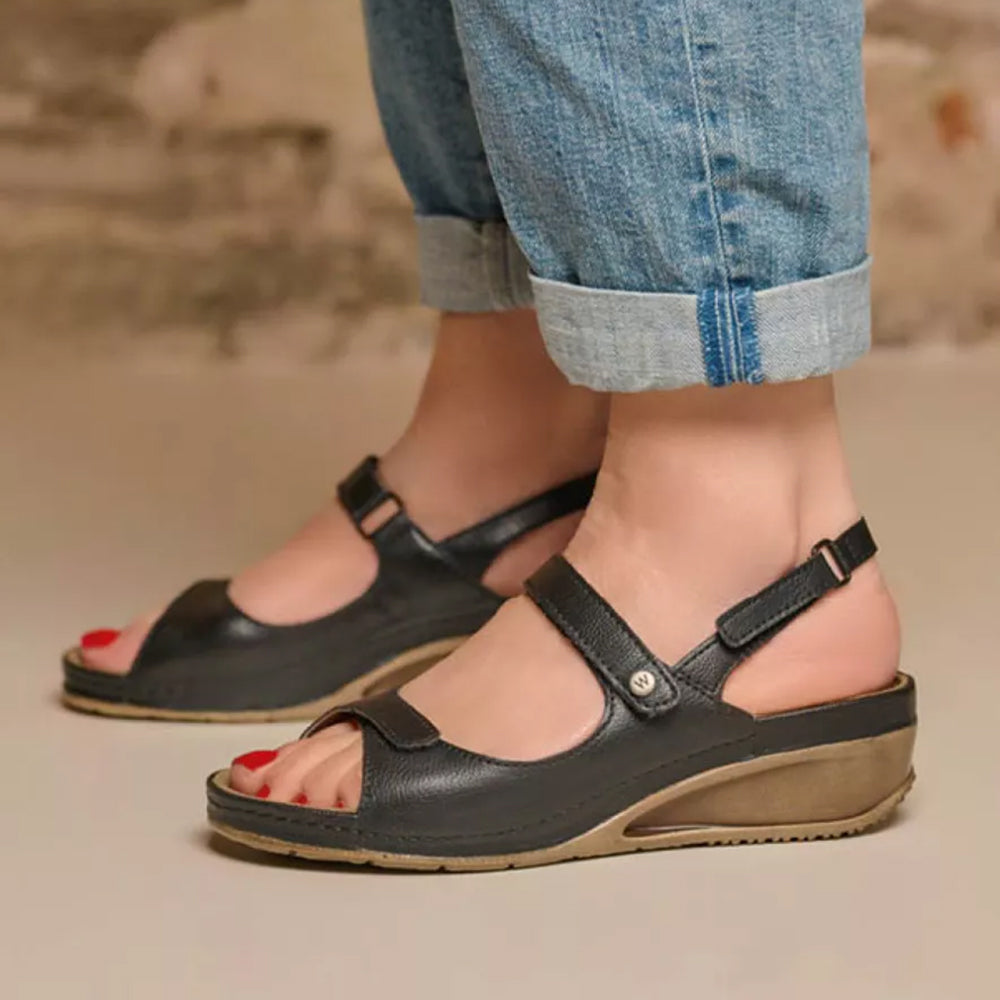 Pica Sandals for Women & Men - Comfortable & Stylish Summer Beach Sandals - Perfect for Walking, Travel, and Outdoor Adventures