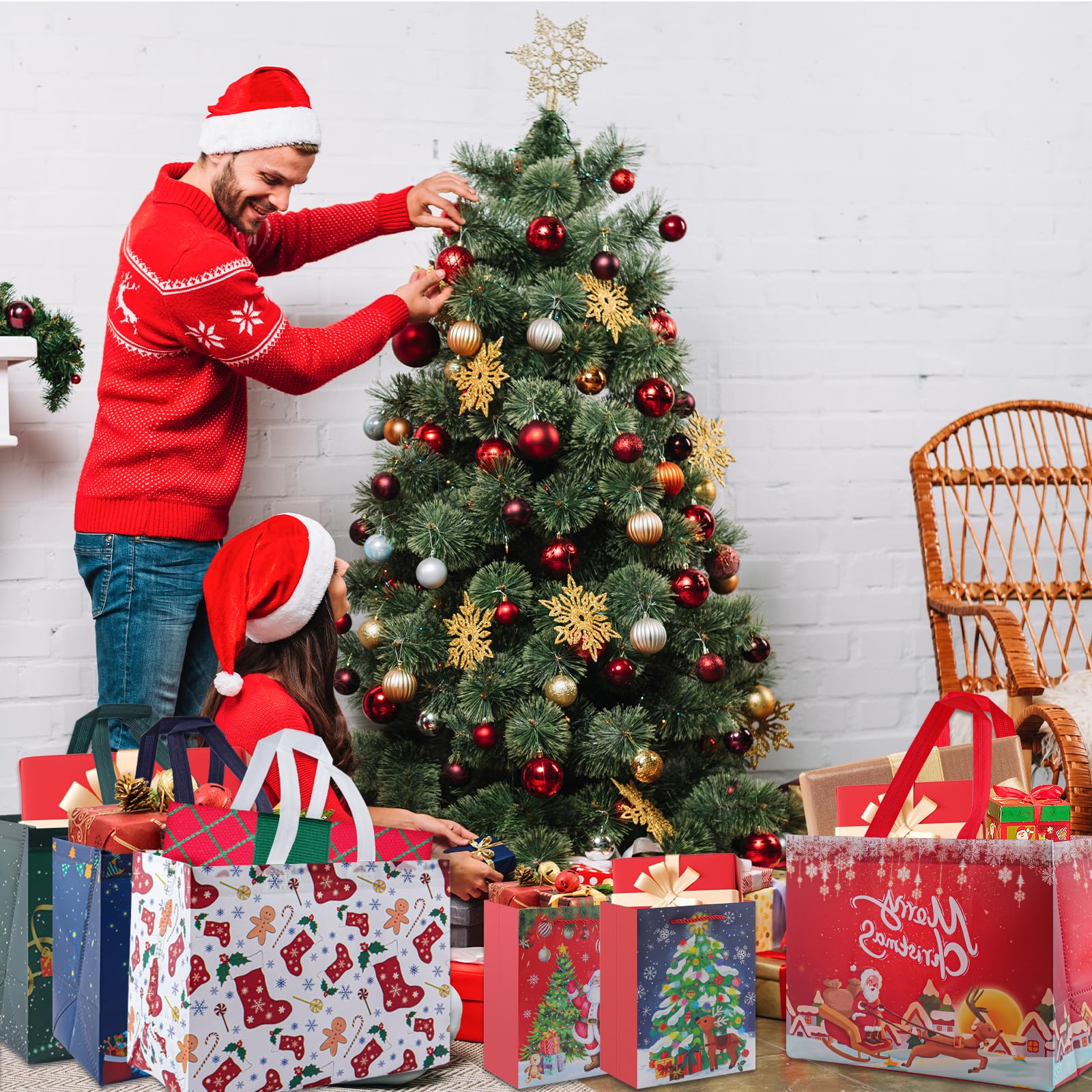 18 Pack Christmas Gift Bags - Assorted Sizes Large Non-Woven Reusable Holiday Tote Bags with Handles for Xmas Presents, Party Favors & Festive Gift Wrapping