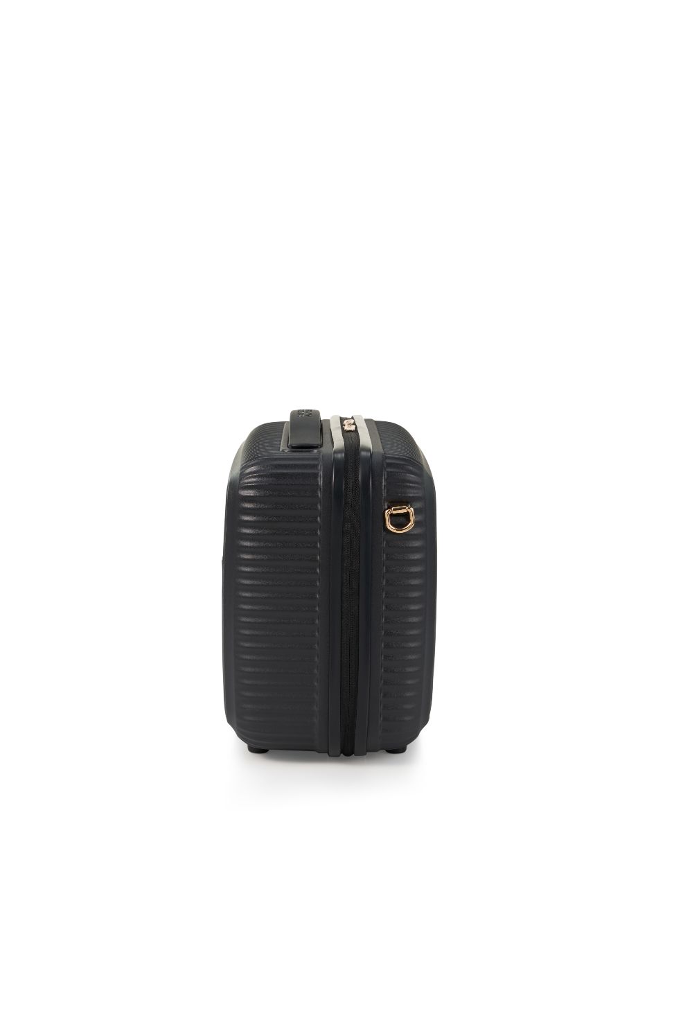 American Tourister Curio Holiday Travel Bag - Durable Black Luggage for Weekend Getaways & Business Trips
