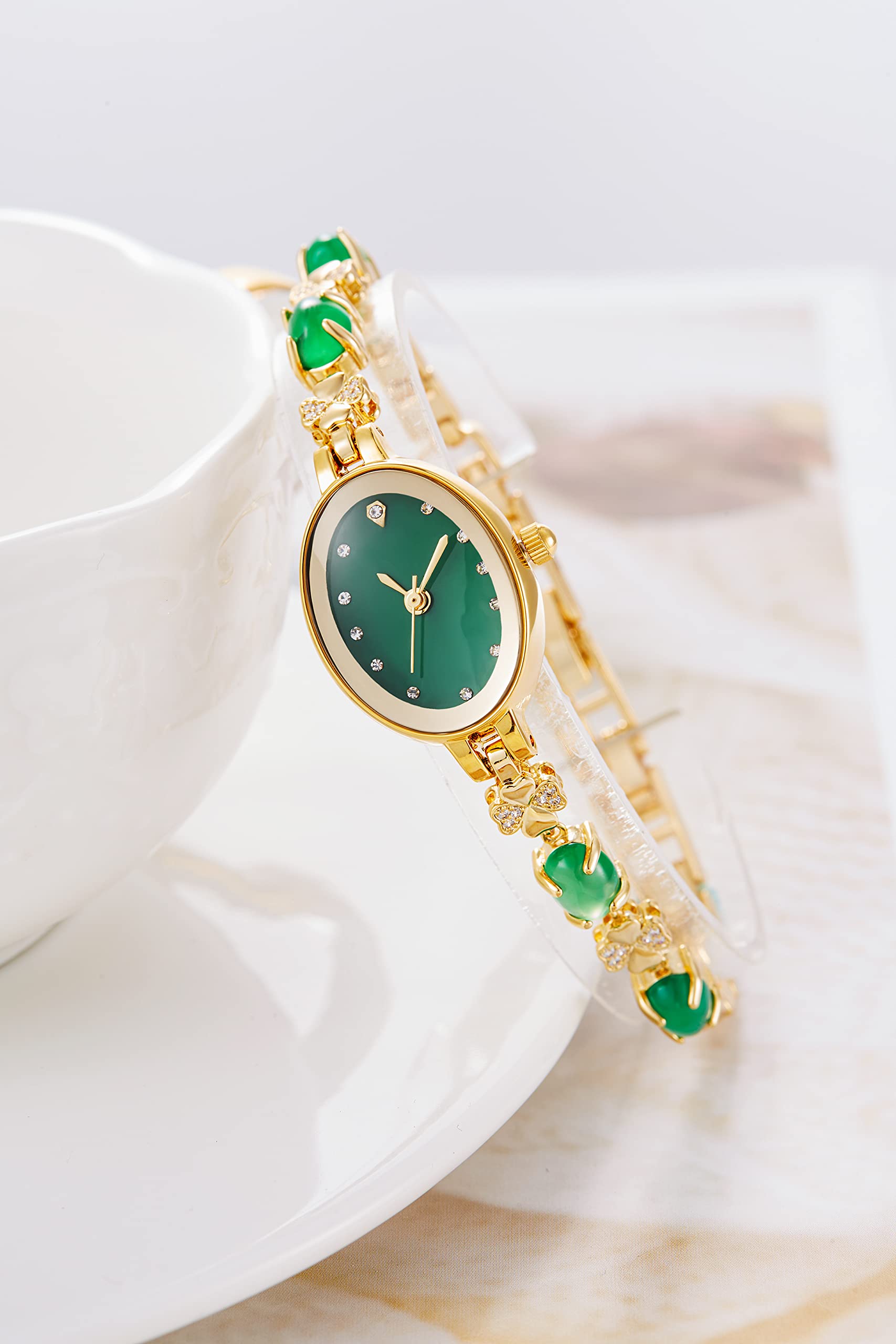 Elegant Women's Fashion Watch - Oval Dial Quartz Bracelet Watch for Ladies, Waterproof & Stylish - Perfect for Daily Wear, Office, Parties & Special Occasions