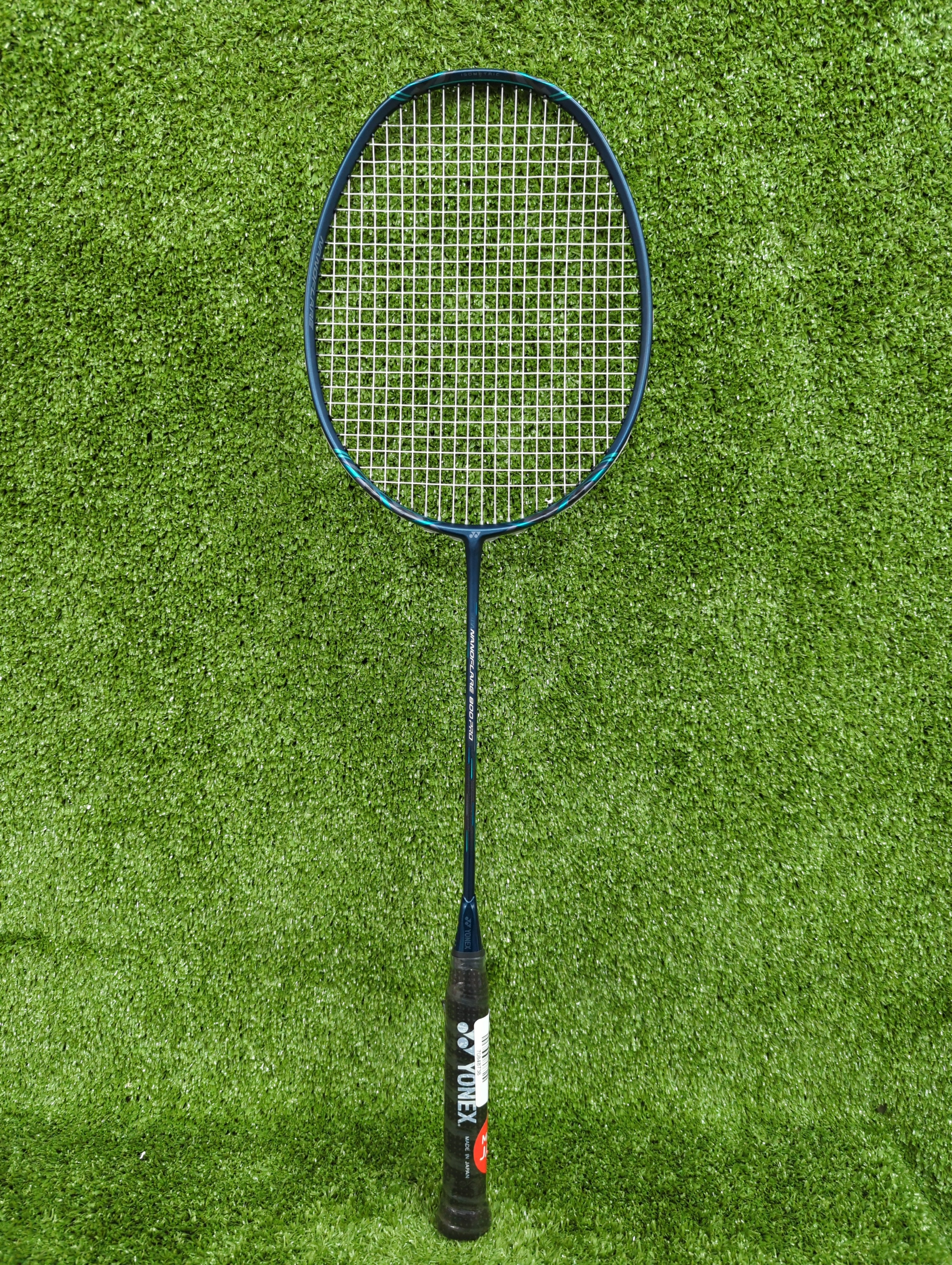 Yonex Nanoflare 800 Pro Deep Green Badminton Racket - Prestrung High Performance Carbon Fiber Racquet for Professional Players | Made in Japan | Perfect for Tournaments & Competitive Play