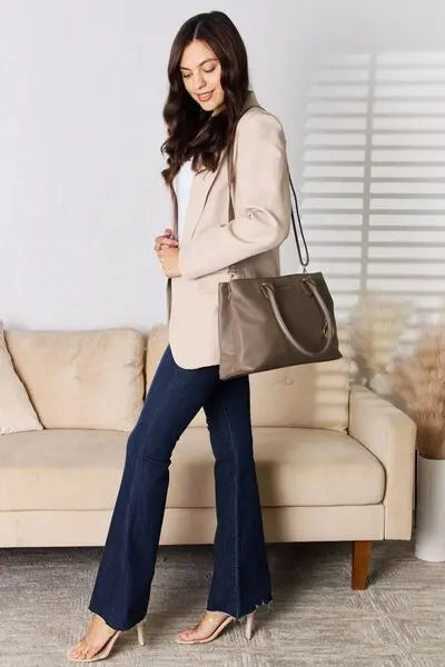 David Jones Structured Leather Handbag for Women - Premium Genuine Leather Tote Bag with Shoulder Strap - Perfect for Work, Travel & Everyday Use