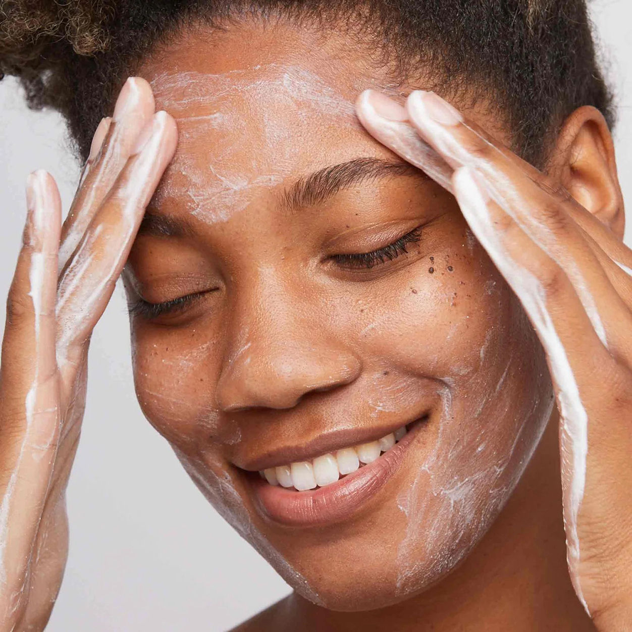 Daily Microfoliant Refill - Gentle Exfoliating Powder for Face & Body - Perfect for Daily Skincare Routine & Travel