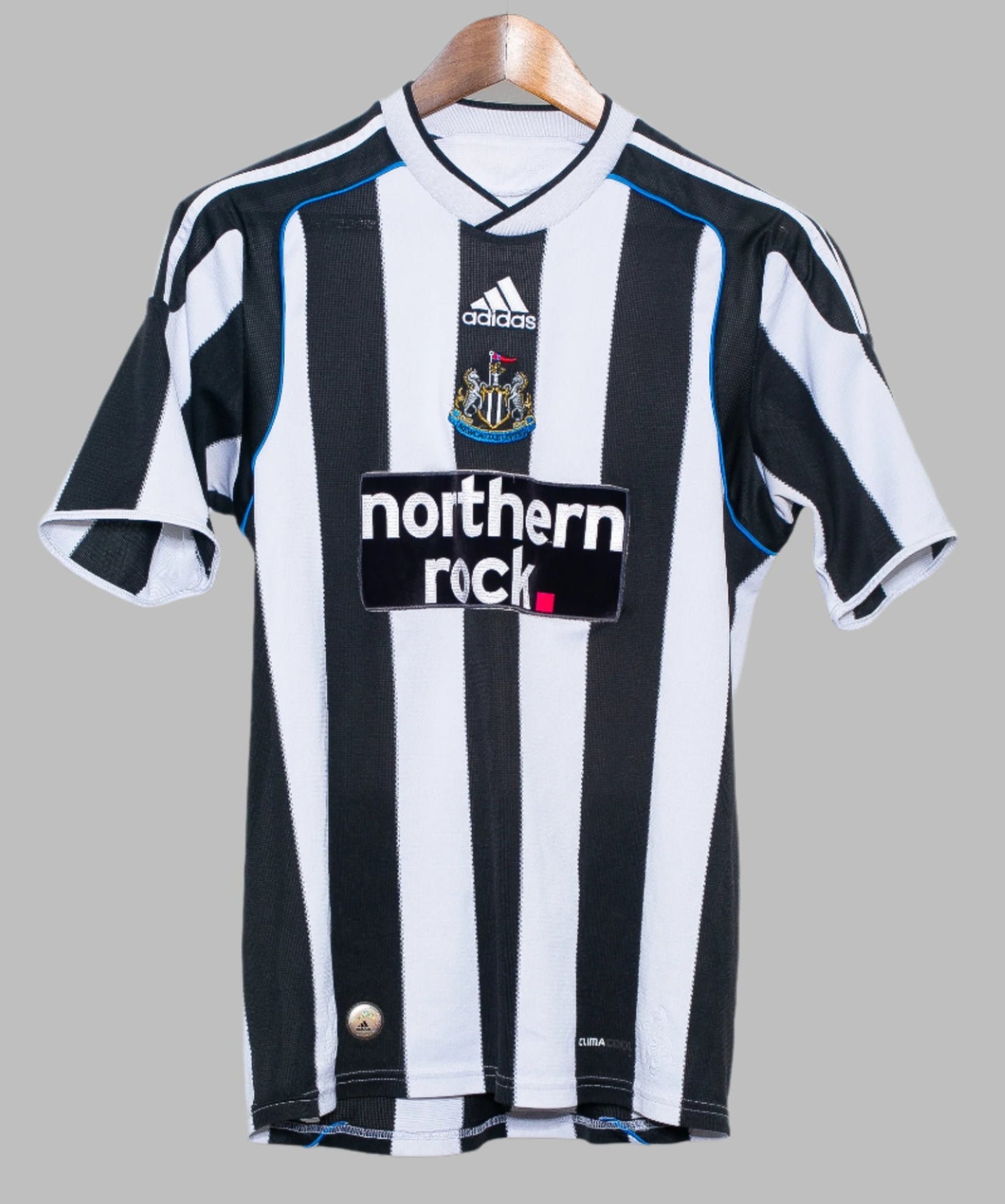 Newcastle United 2009 Home Jersey - Authentic Replica Soccer Shirt (Size S) - Perfect for Match Days, Fan Events & Collectors