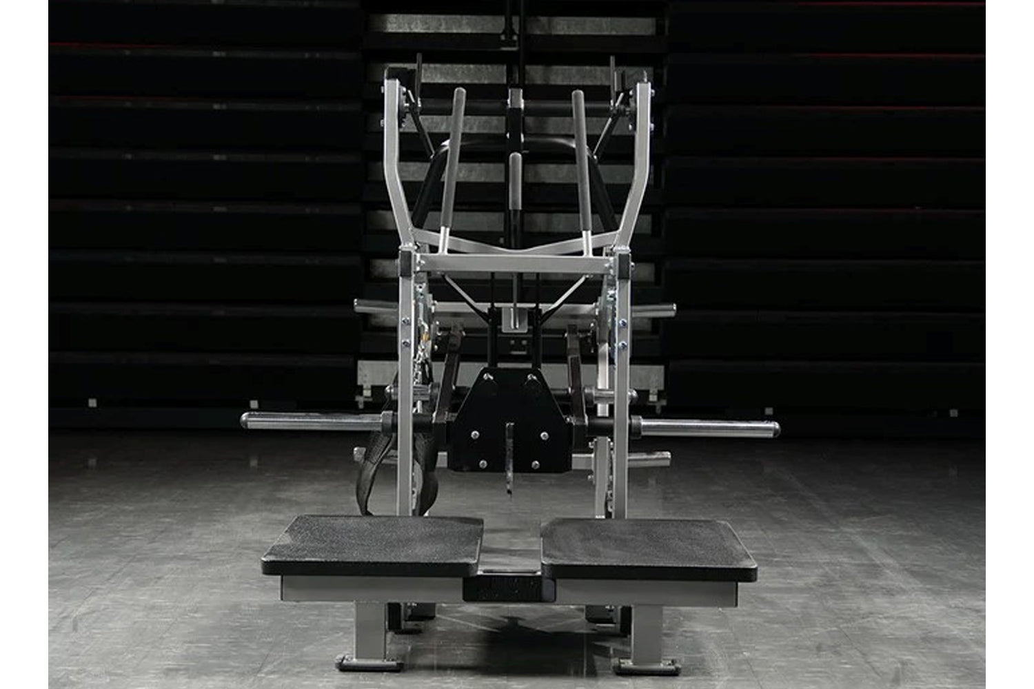 Hammer Strength Plate Loaded Belt Squat Machine - Professional Gym Equipment for Leg Workouts & Strength Training | Perfect for Home Gyms & Commercial Fitness Centers