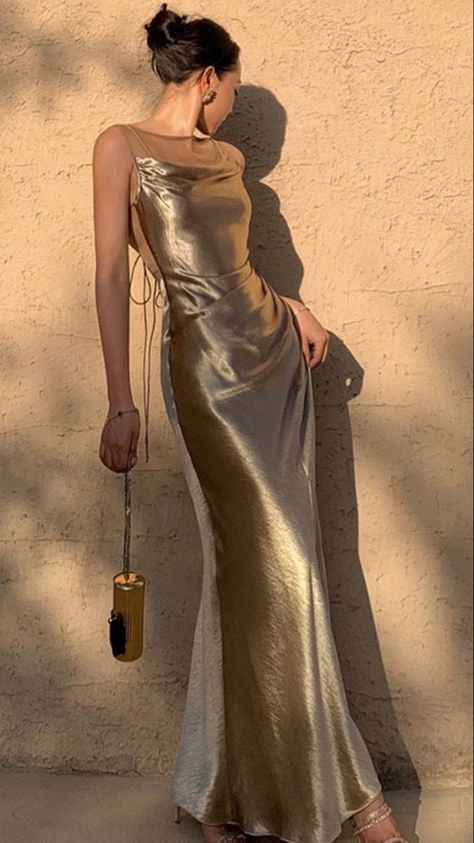 Elegant Mermaid Long Prom Dress for Formal Evening Party - J4966 | Perfect for Homecoming, Prom Night, and Special Occasions