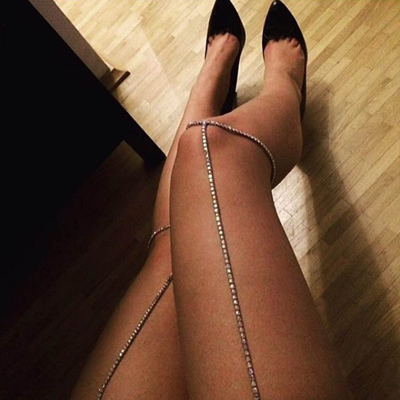 Larancie Silver Thigh Chain Body Jewelry - 2Pcs Bling Rhinestone Leg Chain for Women & Girls | Perfect for Beach, Bikini, Party & Festival Outfits