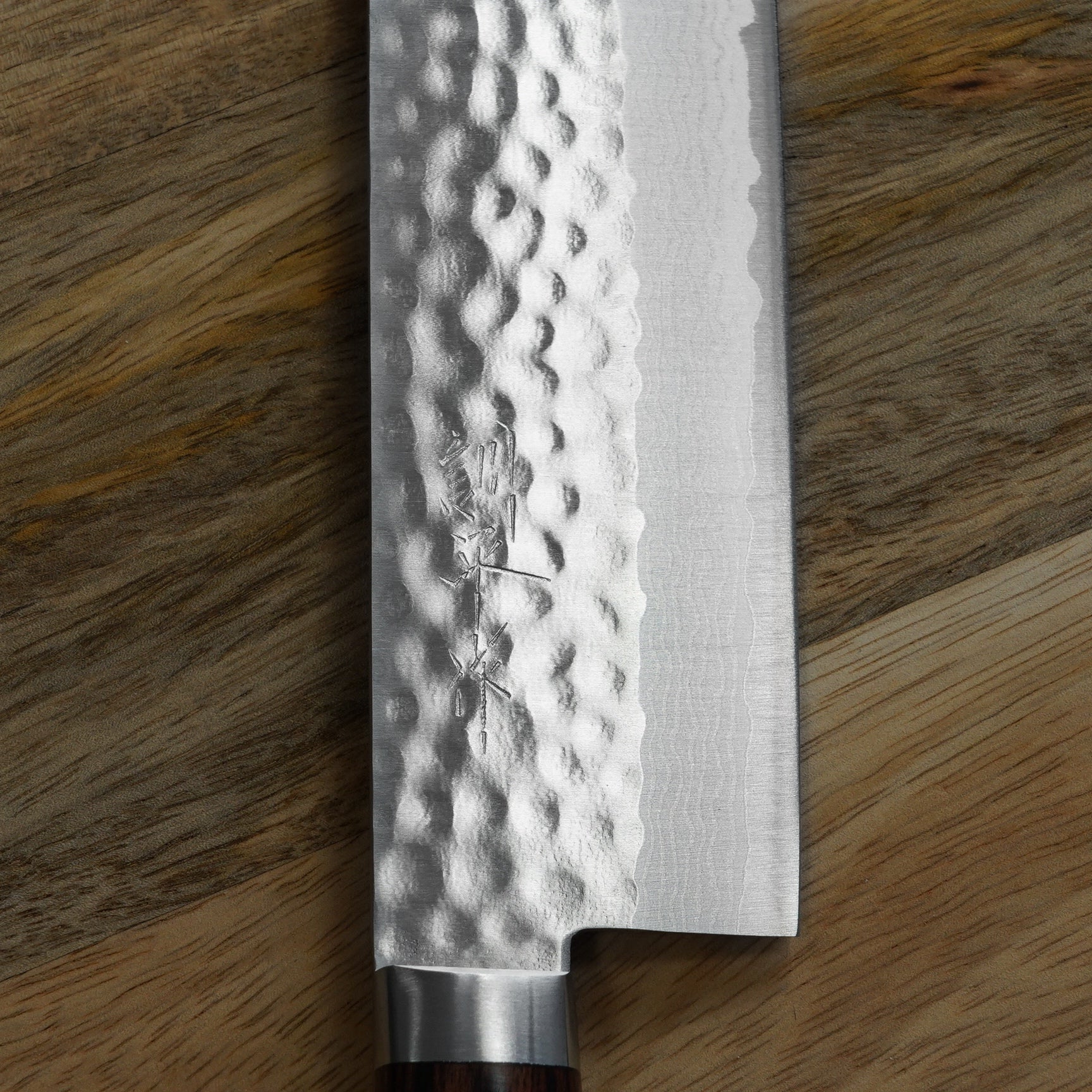 Masutani VG10 Hammered Damascus Nakiri Knife - Japanese Vegetable Chef Knife with Razor Sharp Blade - Perfect for Slicing, Dicing & Chopping Vegetables, Herbs & Fruits in Professional Kitchens & Home Cooking