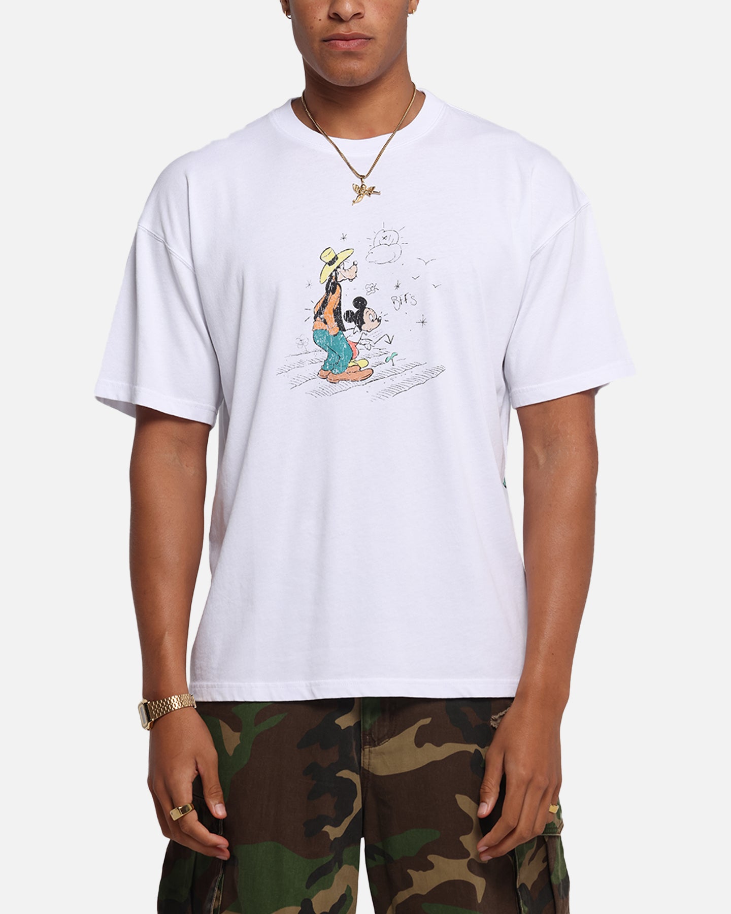 Disney Best Friends T-Shirt for Women - Soft Cotton White Graphic Tee - Perfect for Casual Wear, Gifts & Disney Fan Outfits