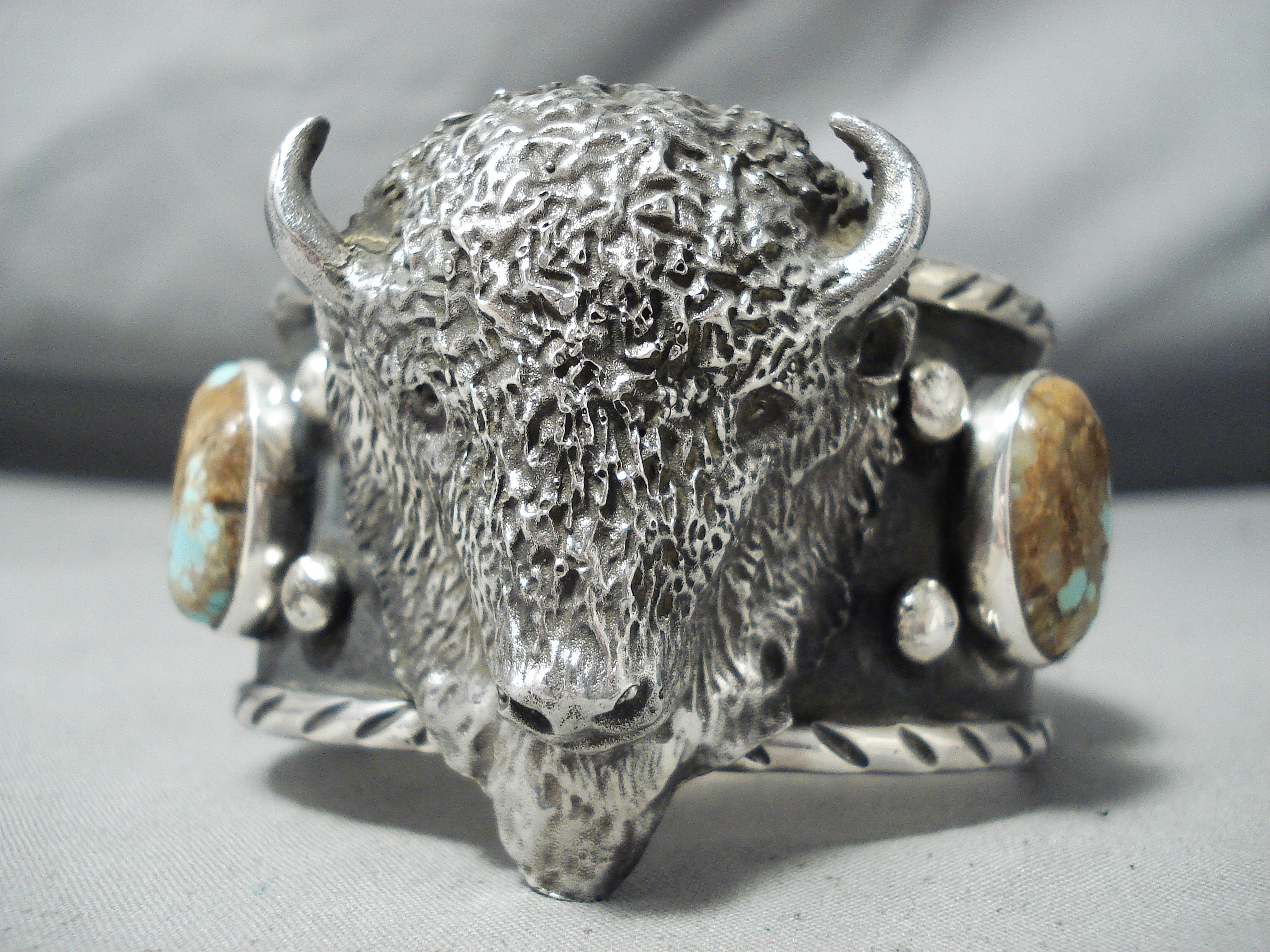171 Grams Heavy Native American Buffalo #8 Turquoise Sterling Silver Bracelet - Handmade Jewelry for Women, Boho Chic Accessories, Perfect for Festivals & Special Occasions