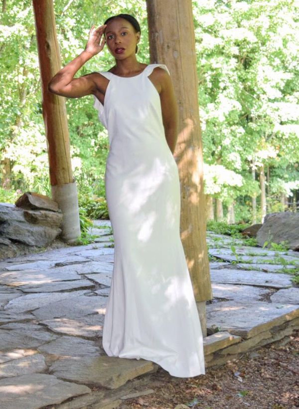 Badgley Mischka Heather Wedding Gown - Elegant Lace Bridal Dress for Beach, Garden & Formal Ceremonies