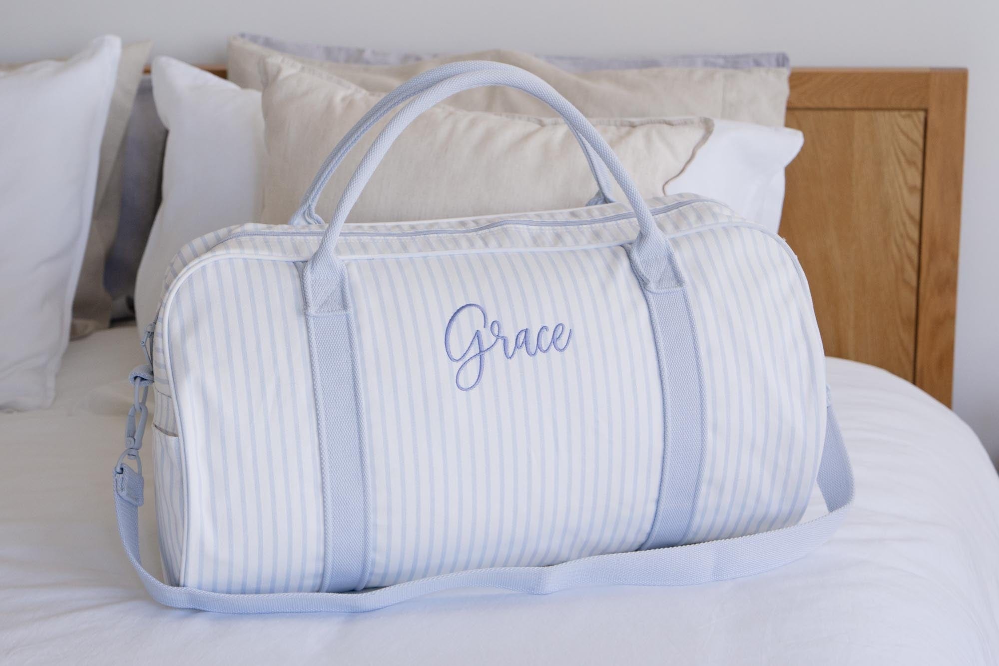 Personalized Duffle Bag for Travel & Gym - Custom Name & Design - Aspen Durable Carry-On Duffel for Men & Women - Perfect for Sports, Workouts, and Weekend Getaways