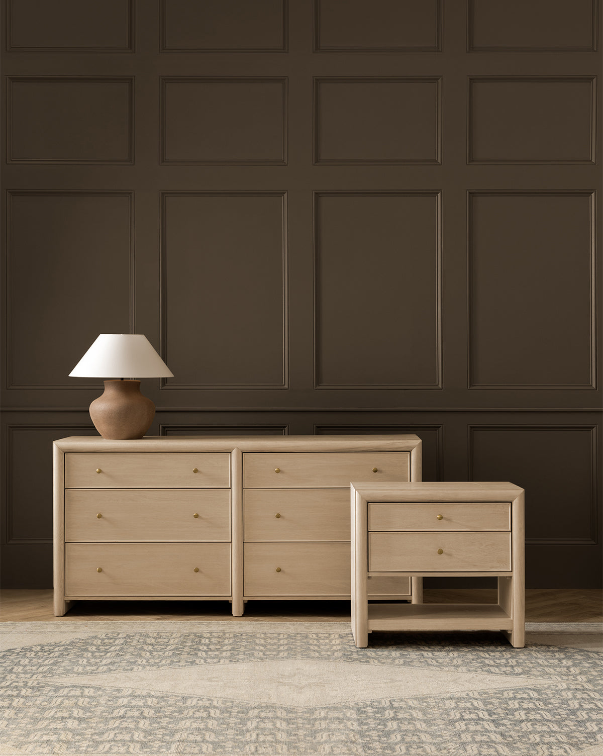 Stylish Tellerbeck 6-Drawer Dresser for Bedroom - Solid Wood Chest of Drawers with Smooth Gliding Drawers - Perfect for Organizing Clothes, Bedding & Accessories in Master Bedroom, Guest Room or Dorm
