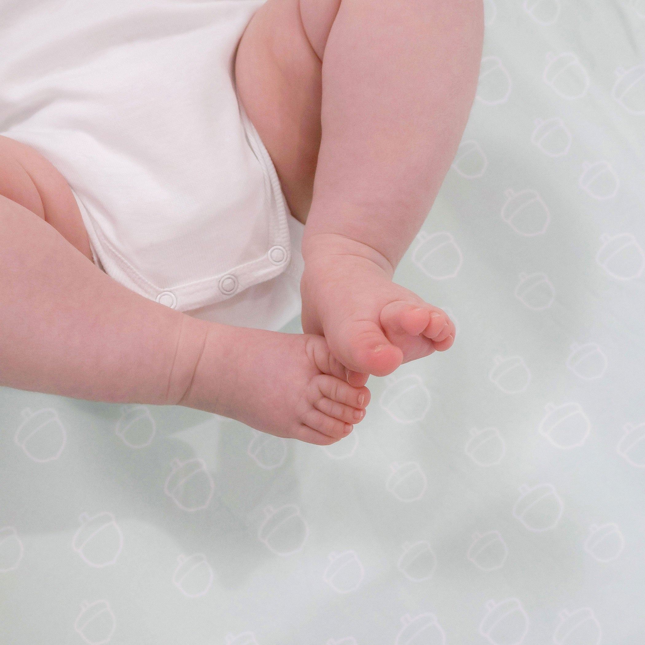 Nordic 2-Pack Jersey Cotton Co-Sleeper & Bedside Sleeper Fitted Sheets - Soft Breathable Crib Sheets for Baby Bassinet (Avocado Green & Forest Green) - Perfect for Nursery, Bedside Sleeping & Travel