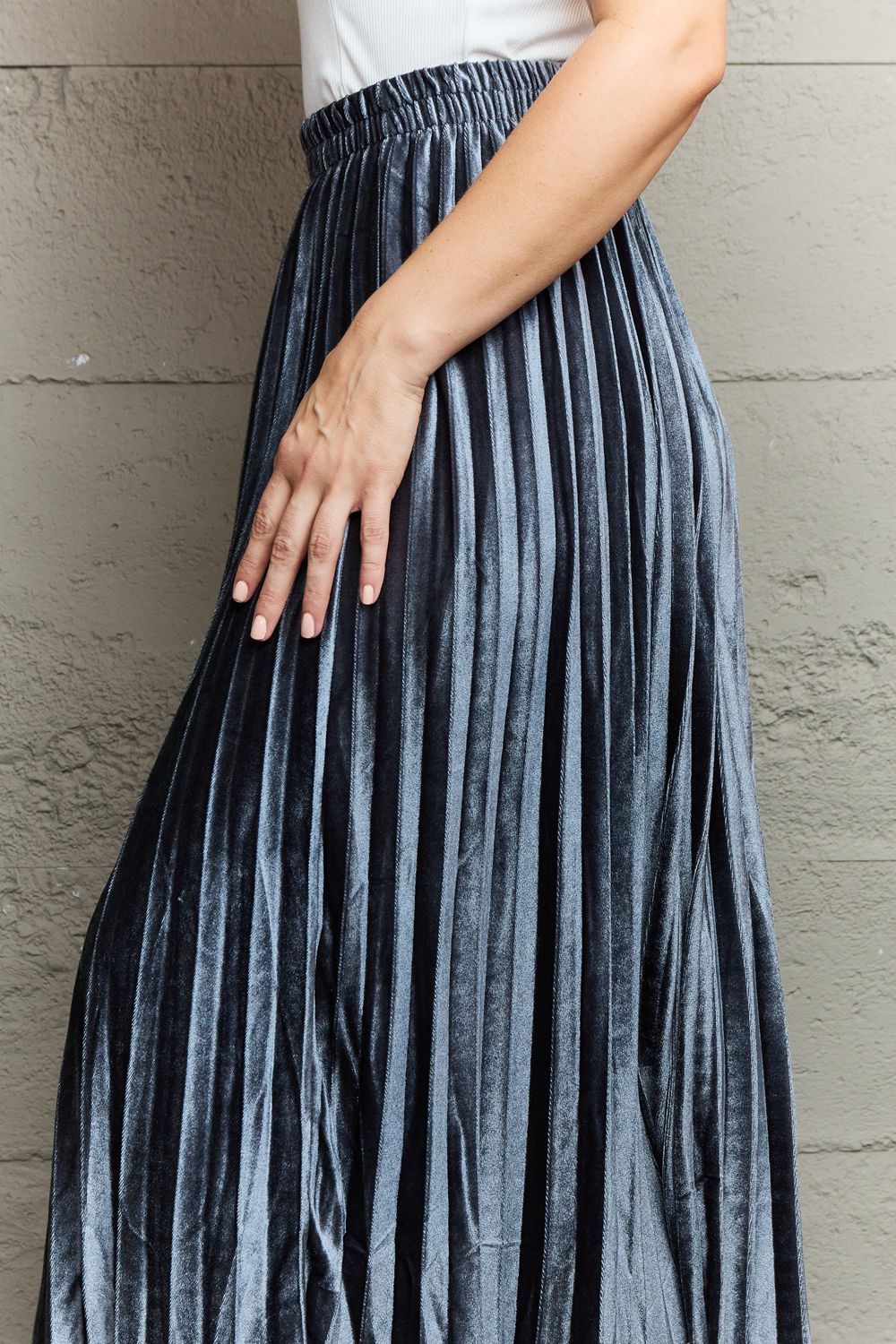 Ninexis Accordion Pleated Flowy Midi Skirt for Women - Elegant A-Line Summer Skirt with Stretchy Waistband | Perfect for Office, Date Night & Casual Outings