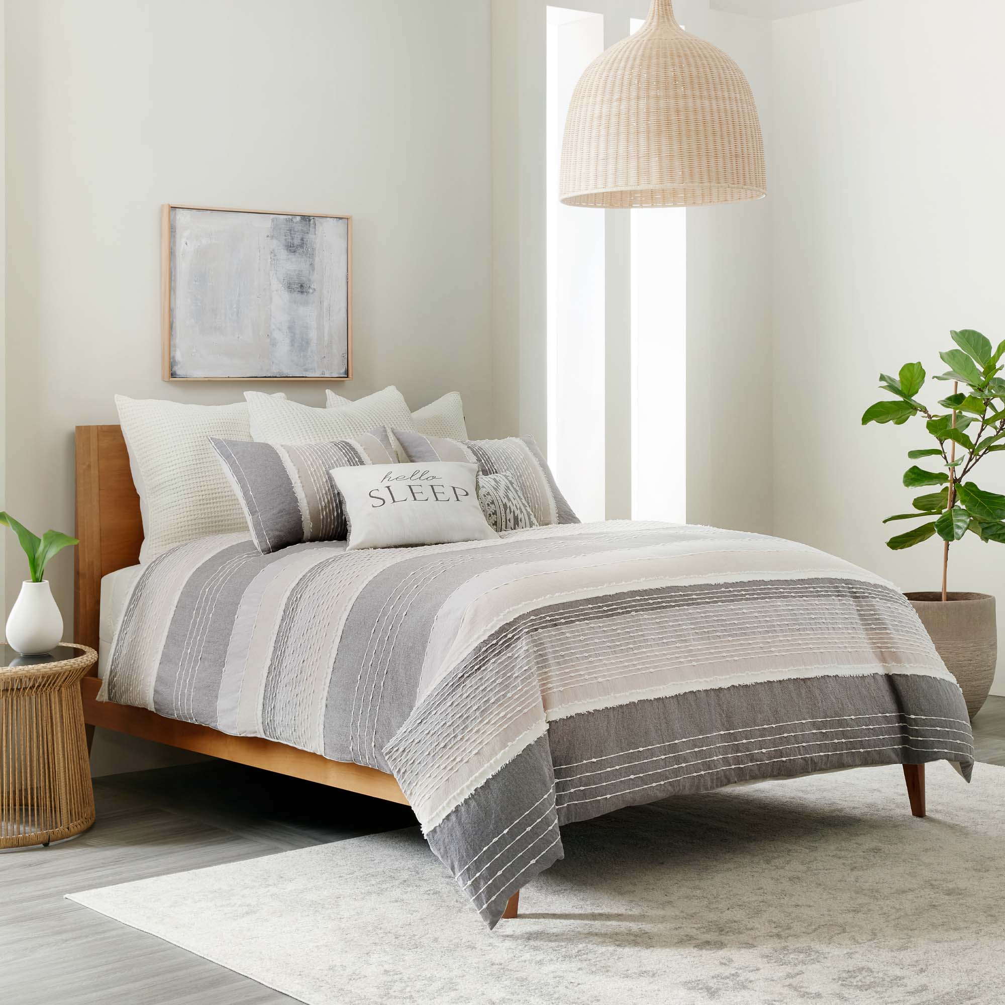 Santander Comforter Set - Ultra Soft Queen Size Bedding, 3-Piece Luxury Comforter Set with Pillow Shams - Perfect for Cozy Bedrooms, Guest Rooms & Airbnb Stays