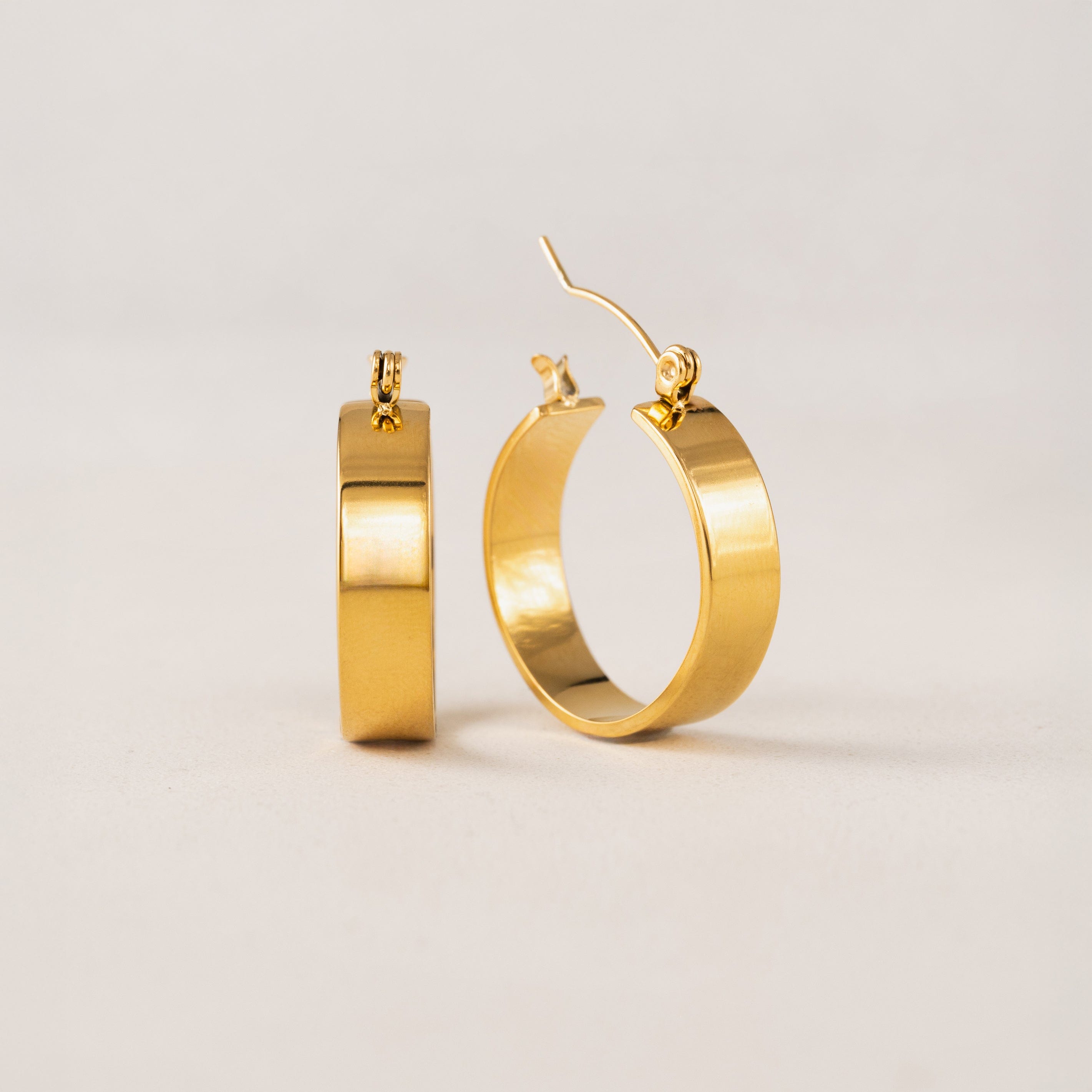 Khloe Hoop Earrings for Women - 14K Gold Plated Fashion Jewelry - Trendy Circle Earrings for Daily Wear & Special Occasions