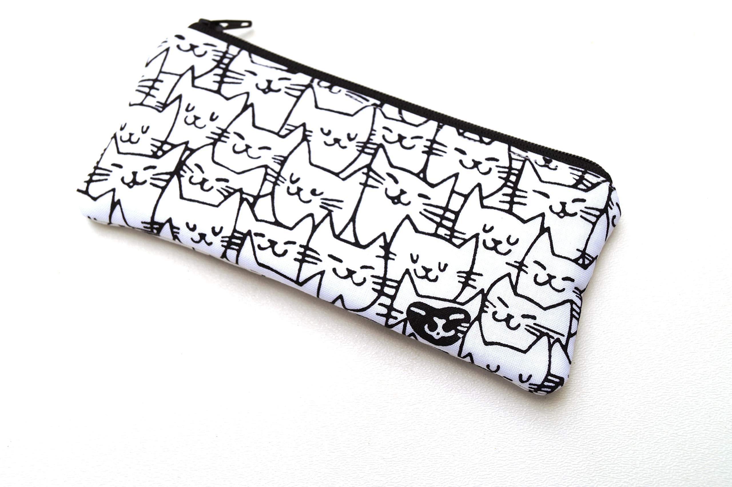 Black and White Cat Pattern Fabric Padded Eyeglass Case or Cosmetic Pouch - Perfect for Glasses Storage & Travel Makeup Organizer