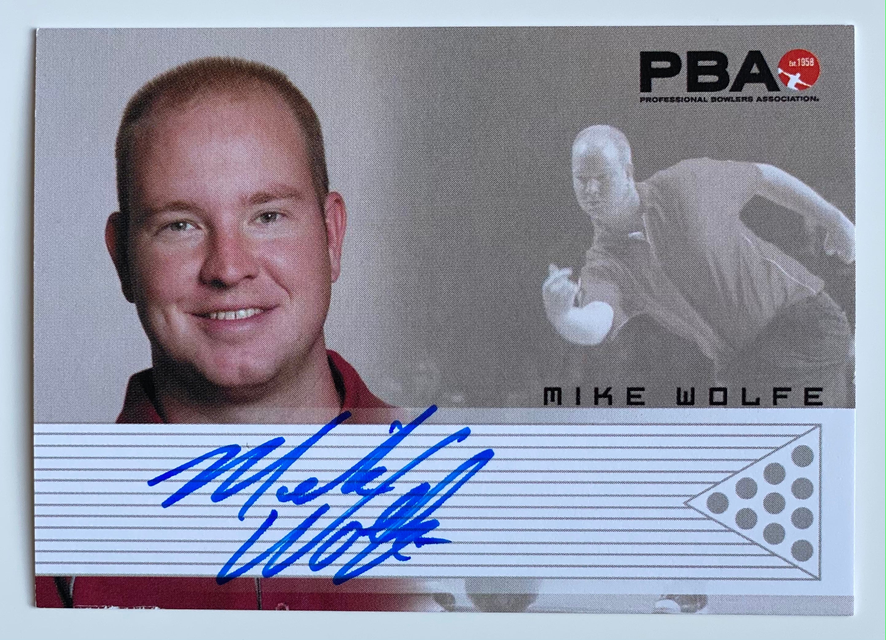 2007 Rittenhouse PBA Mike Wolfe Autographed Bowling Card - Collectible Sports Memorabilia for Bowling Fans and Card Enthusiasts
