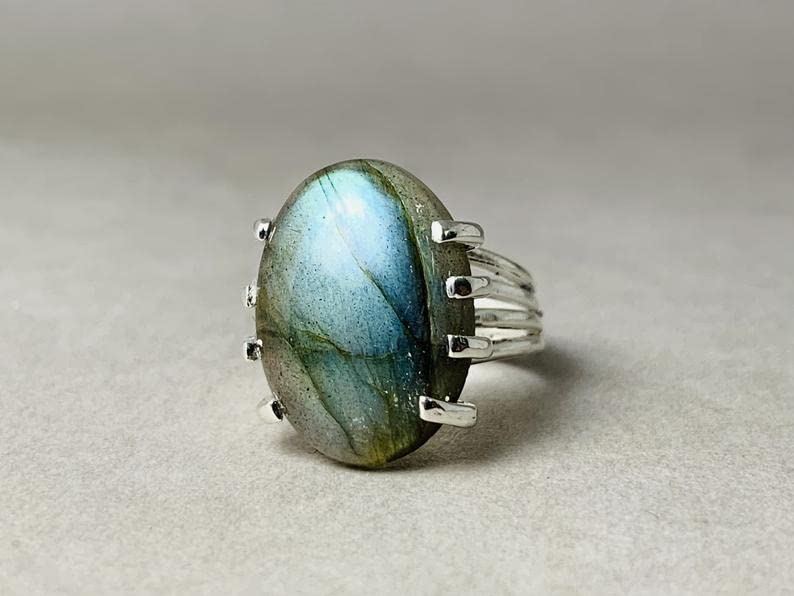 Oval Labradorite Ring - 925 Sterling Silver Gemstone Jewelry, Handmade Statement Ring for Women, Unique Gift for Her | Perfect for Weddings, Parties & Everyday Wear