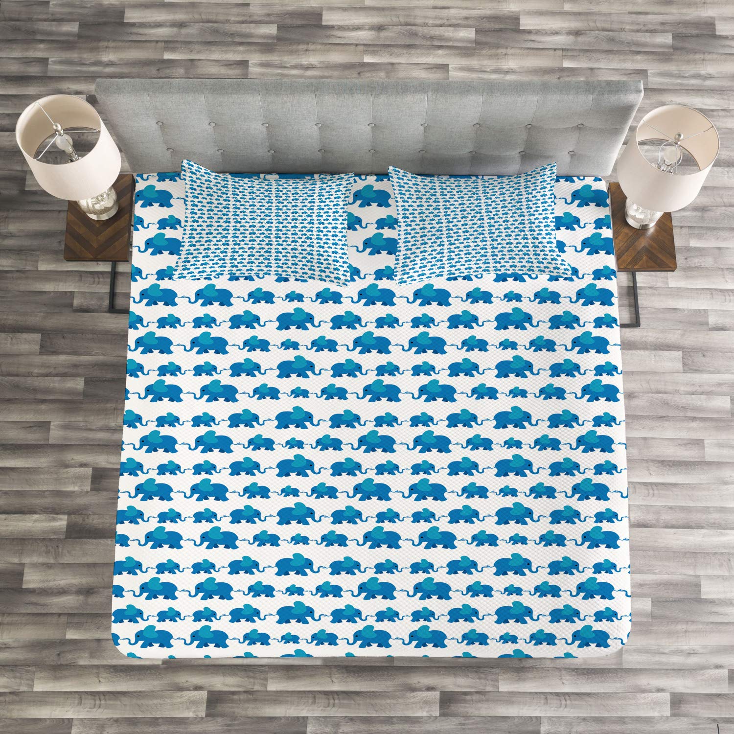 Ambesonne King Size Animal Print Bedspread Set - 3 Piece Blue and White Decorative Bedding with 2 Pillow Shams, Jungle Theme Horizontal Pattern for Master Bedroom Decor
