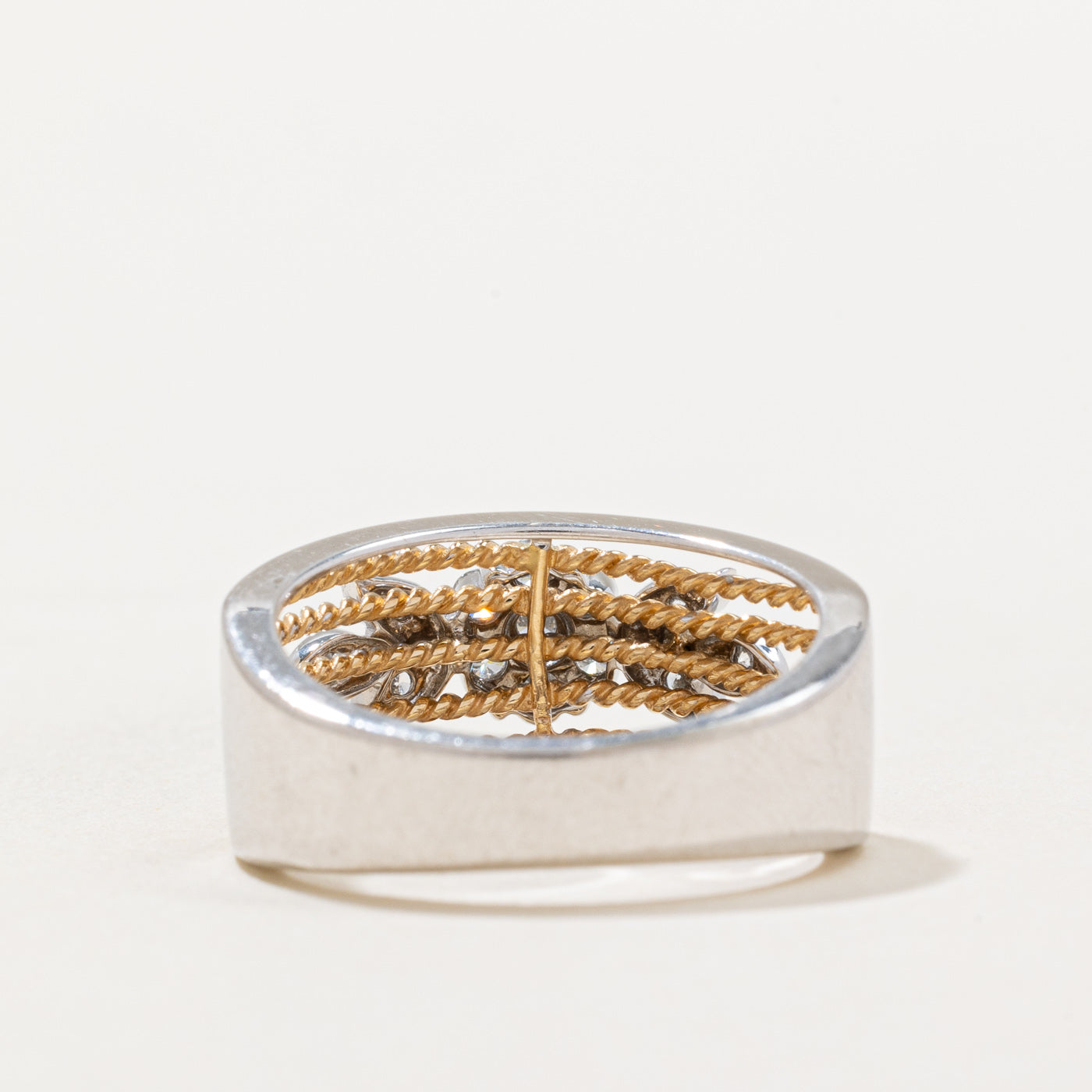 Two Tone Gold Diamond Floral Wedding Band Ring - 0.30ctw Diamond Engagement Ring for Women - Size 6.75 - Perfect for Bridal Jewelry, Anniversary Gifts & Special Occasions