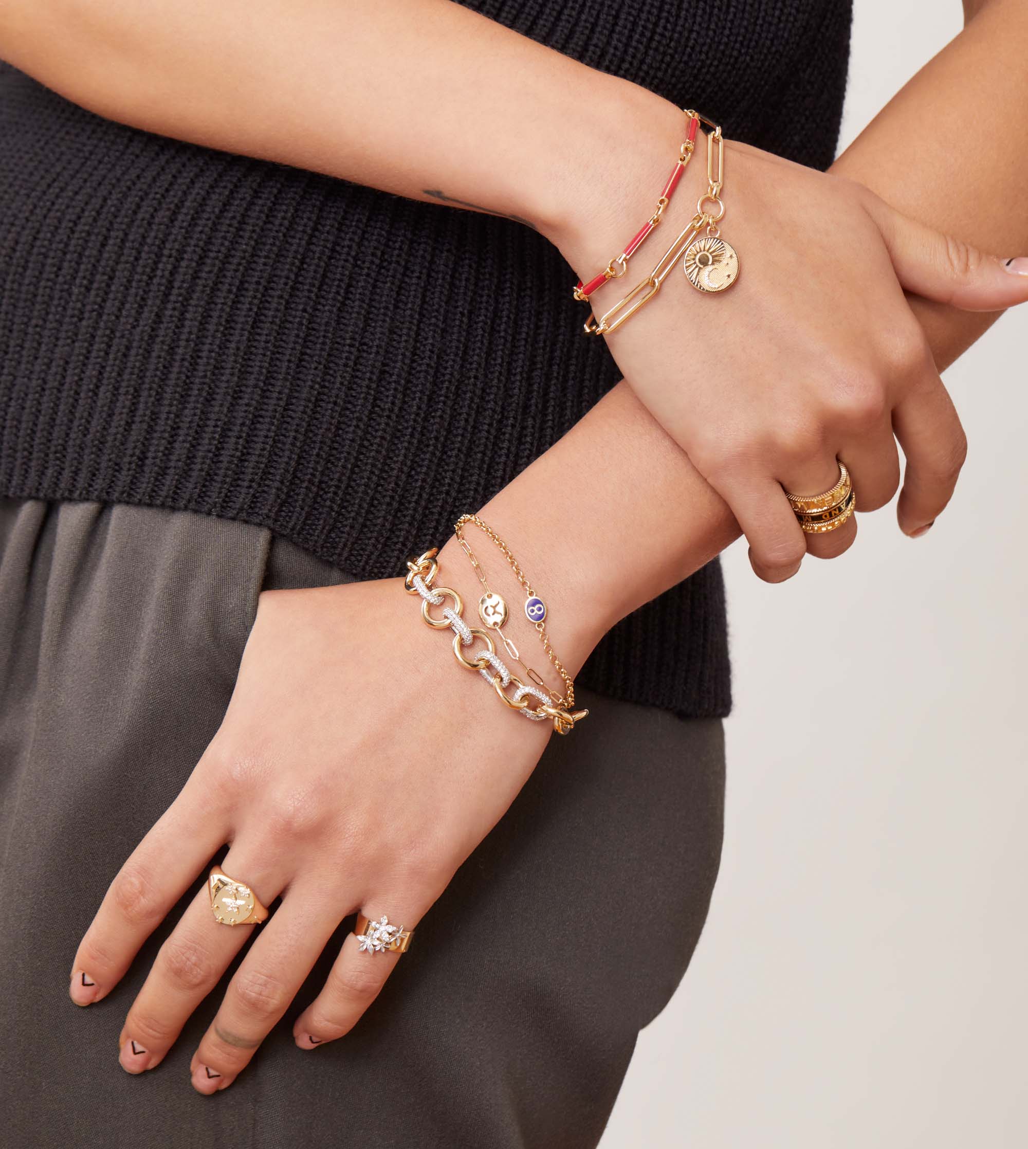 Stylish Oversized Pave Mixed Link Bracelet for Women - Elegant Fashion Jewelry Gift for Birthday, Anniversary & Special Occasions