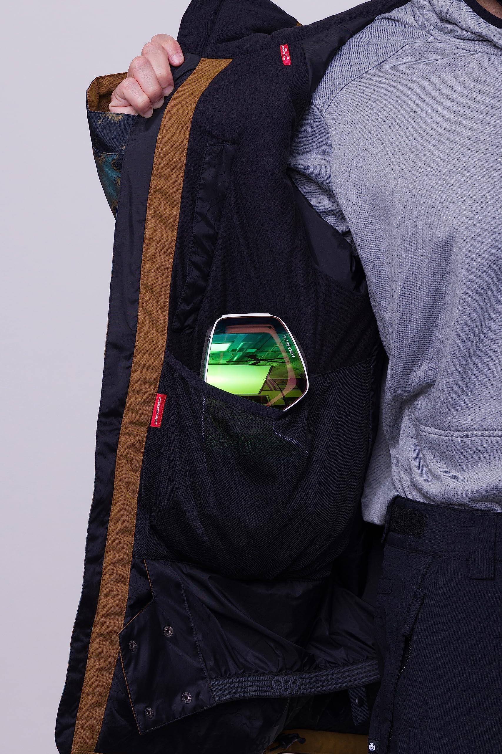 686 Men's Geo Insulated Jacket - Breathable Thermal Winter Coat with Asymmetrical Design - Waterproof & Weather Resistant for Outdoor Activities, Skiing, and Hiking