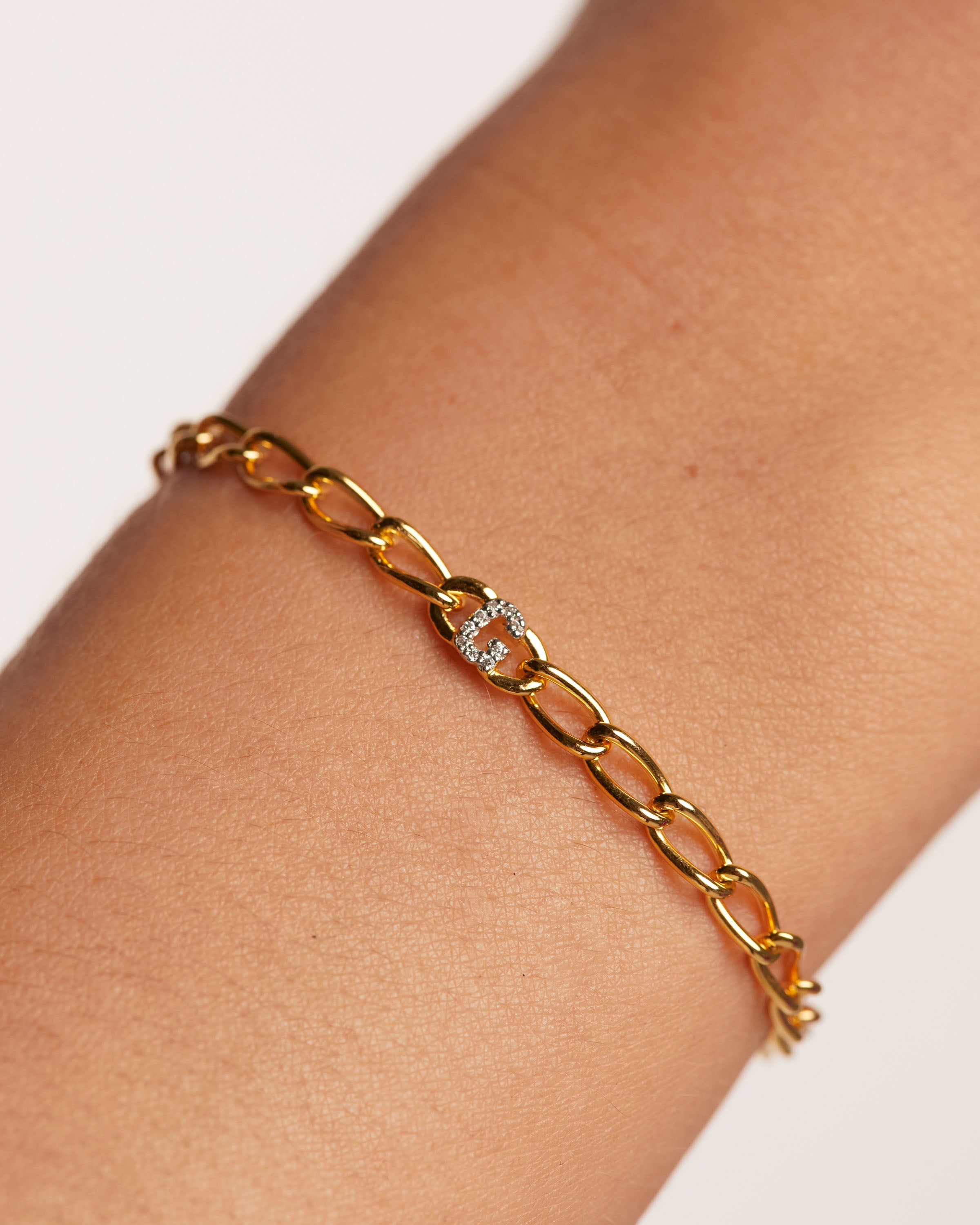 Stylish Letter G Chain Bracelet for Women - Gold & Silver Initial Necklace - Perfect for Gifts, Birthdays, Anniversaries - Trendy Layering Jewelry for Everyday Wear