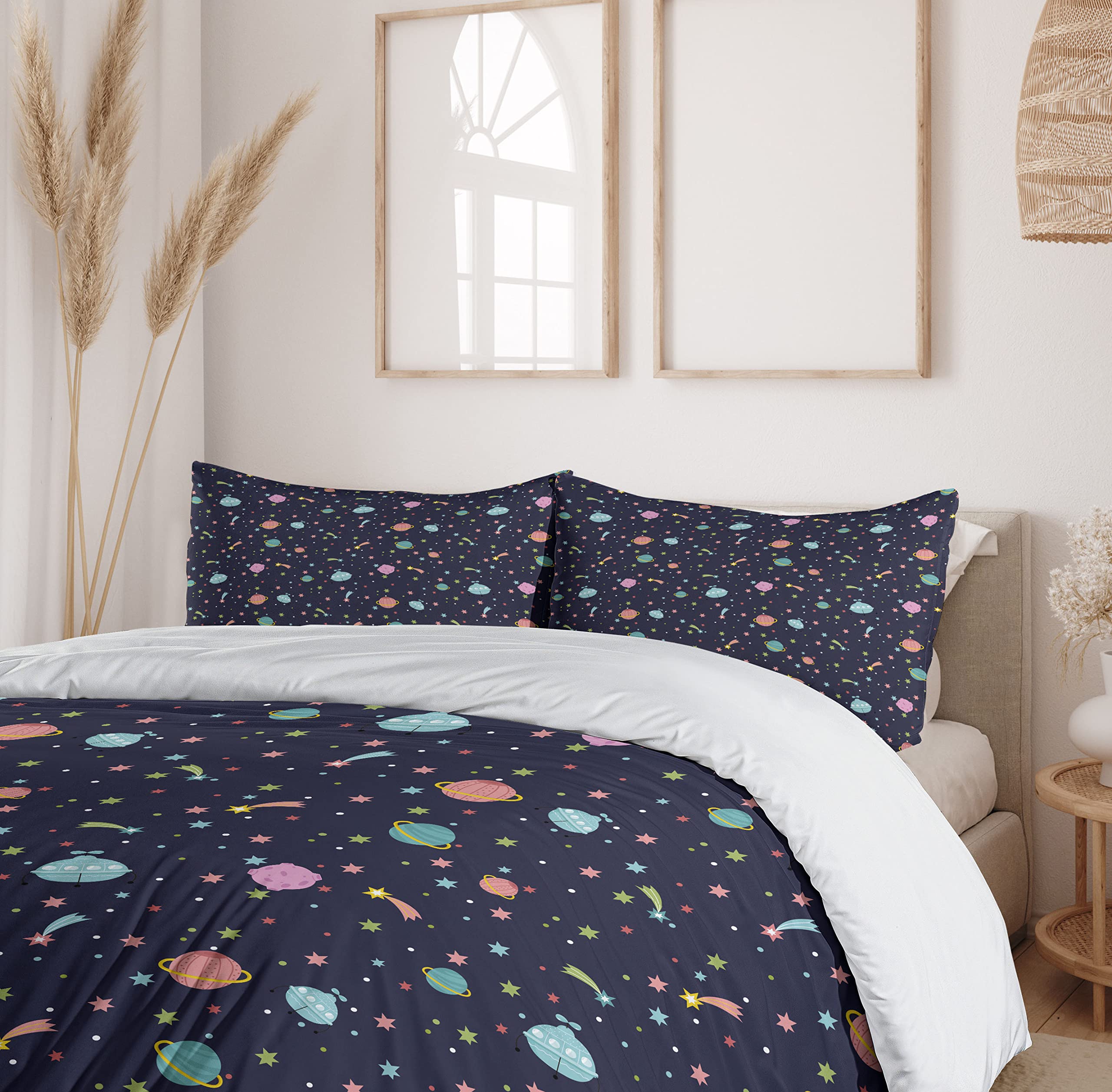 Ambesonne Space Duvet Cover Set - Galaxy Print with Alien Planets, Shooting Stars & Polka Dots - 3 Piece Bedding Set Includes 2 Pillow Shams - California King Size Navy Blue - Perfect for Sci-Fi Themed Bedrooms & Astronomy Lovers