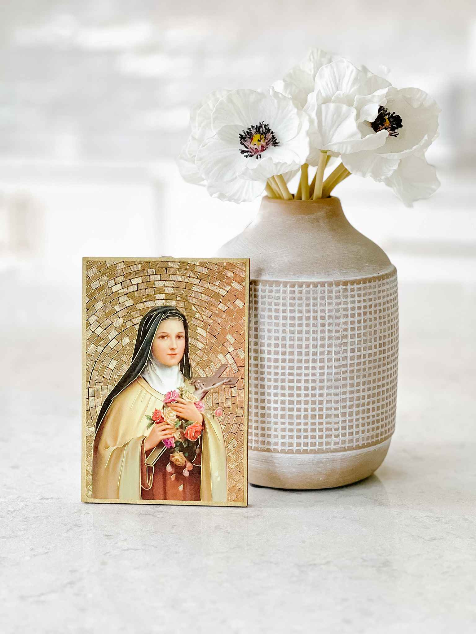 St. Therese of Lisieux Plaque - Small Religious Wall Decor for Home, Church & Prayer Room - Perfect for Catholic Gifts & Devotional Spaces