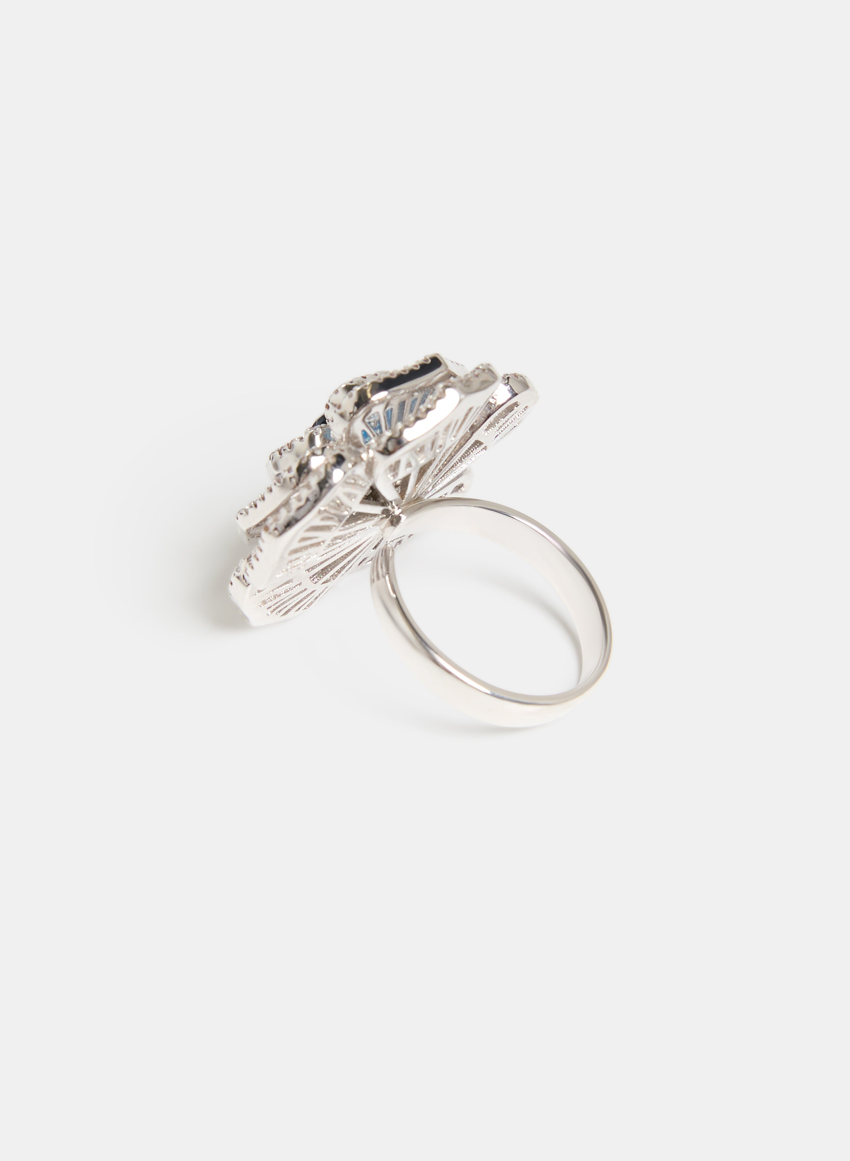 Elegant Crystal Flower Ring for Women - Sparkling Floral Jewelry Gift for Wedding, Party & Everyday Wear