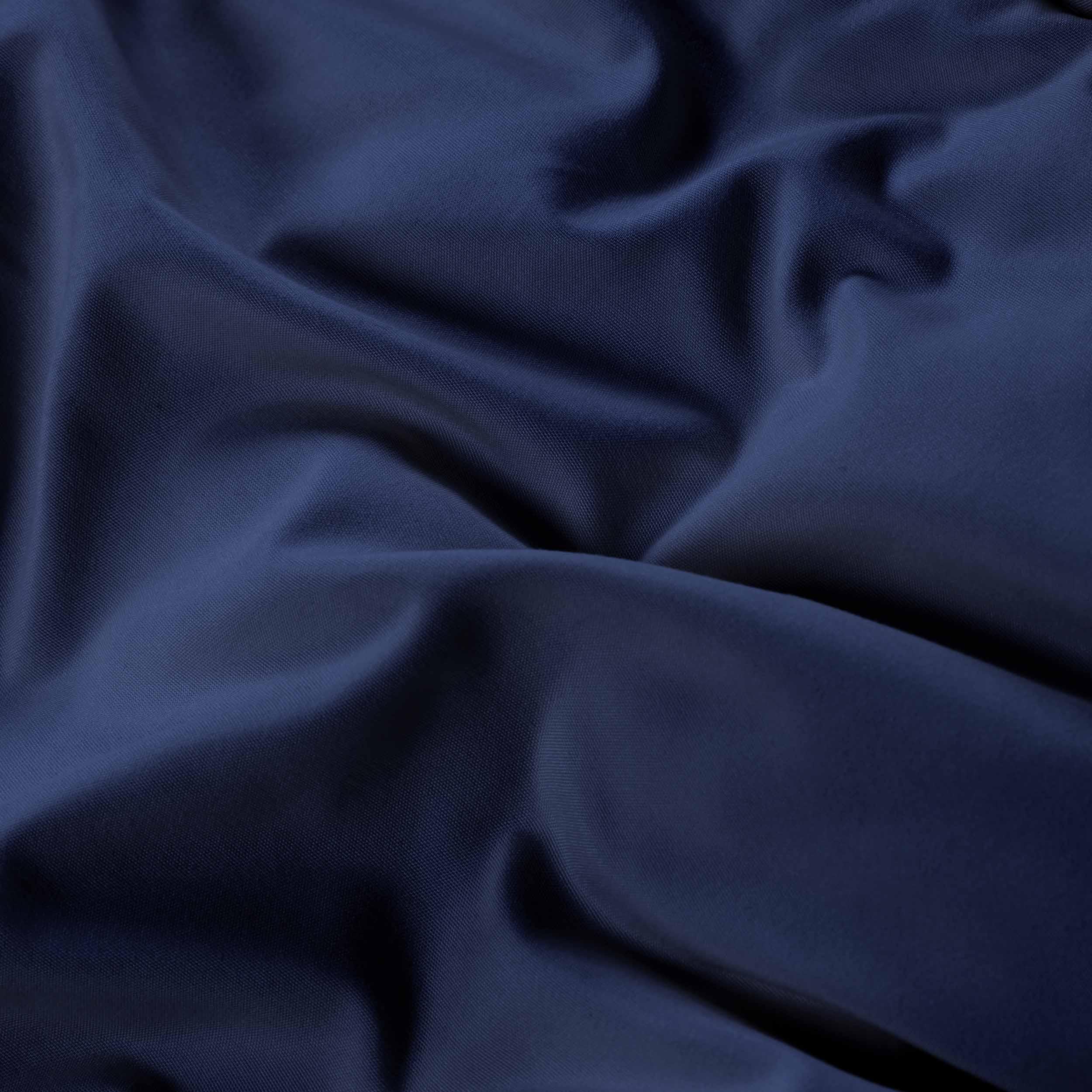 Luxury Brushed Microfiber Reversible Down Alternative Comforter - All-Season Hypoallergenic Bedding for Queen/King Size Beds - Perfect for Cozy Nights & Guest Rooms