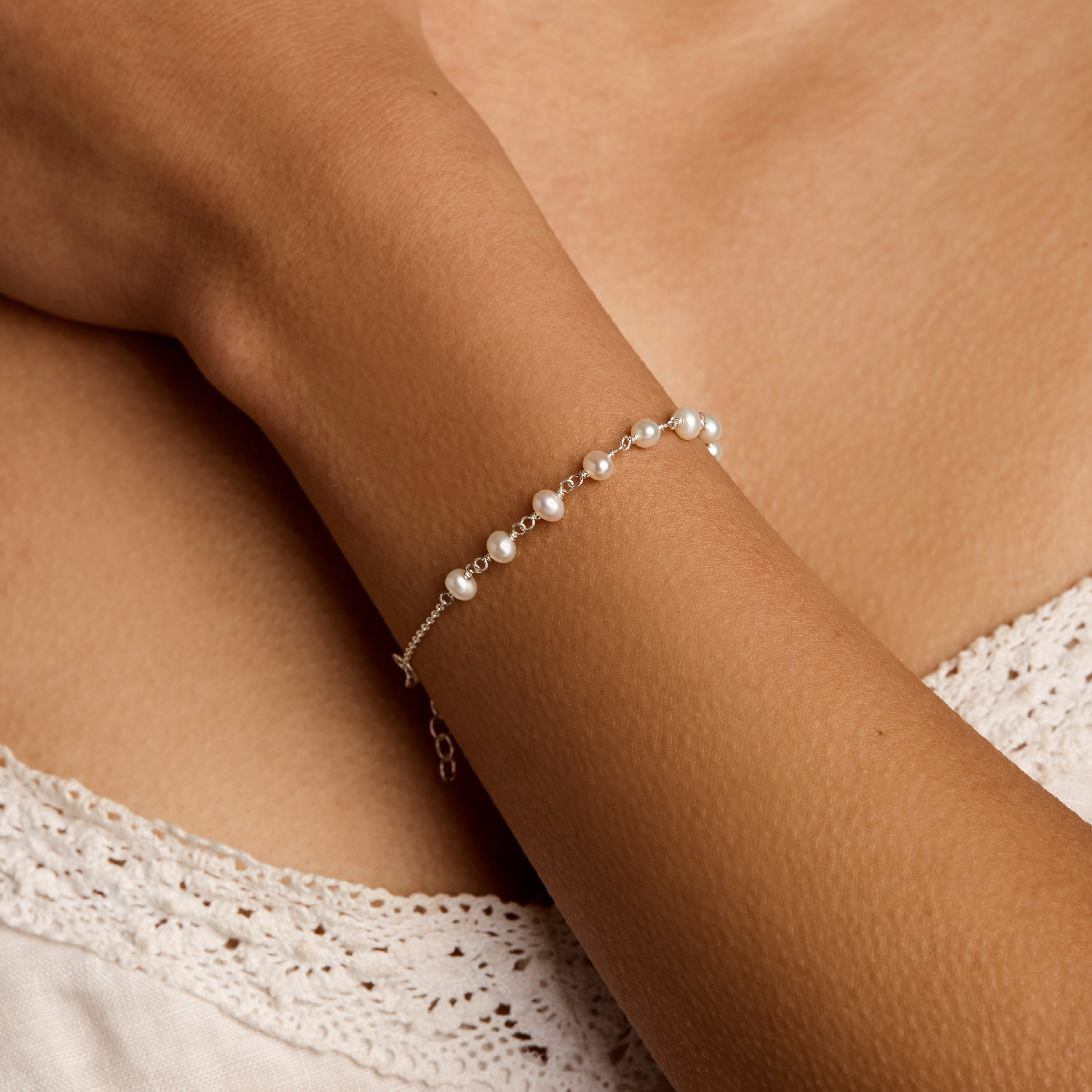 Joyous Pearl Bracelet for Women - Elegant Freshwater Cultured Pearl Jewelry Gift for Birthday, Anniversary & Special Occasions | Perfect for Weddings, Parties & Everyday Wear