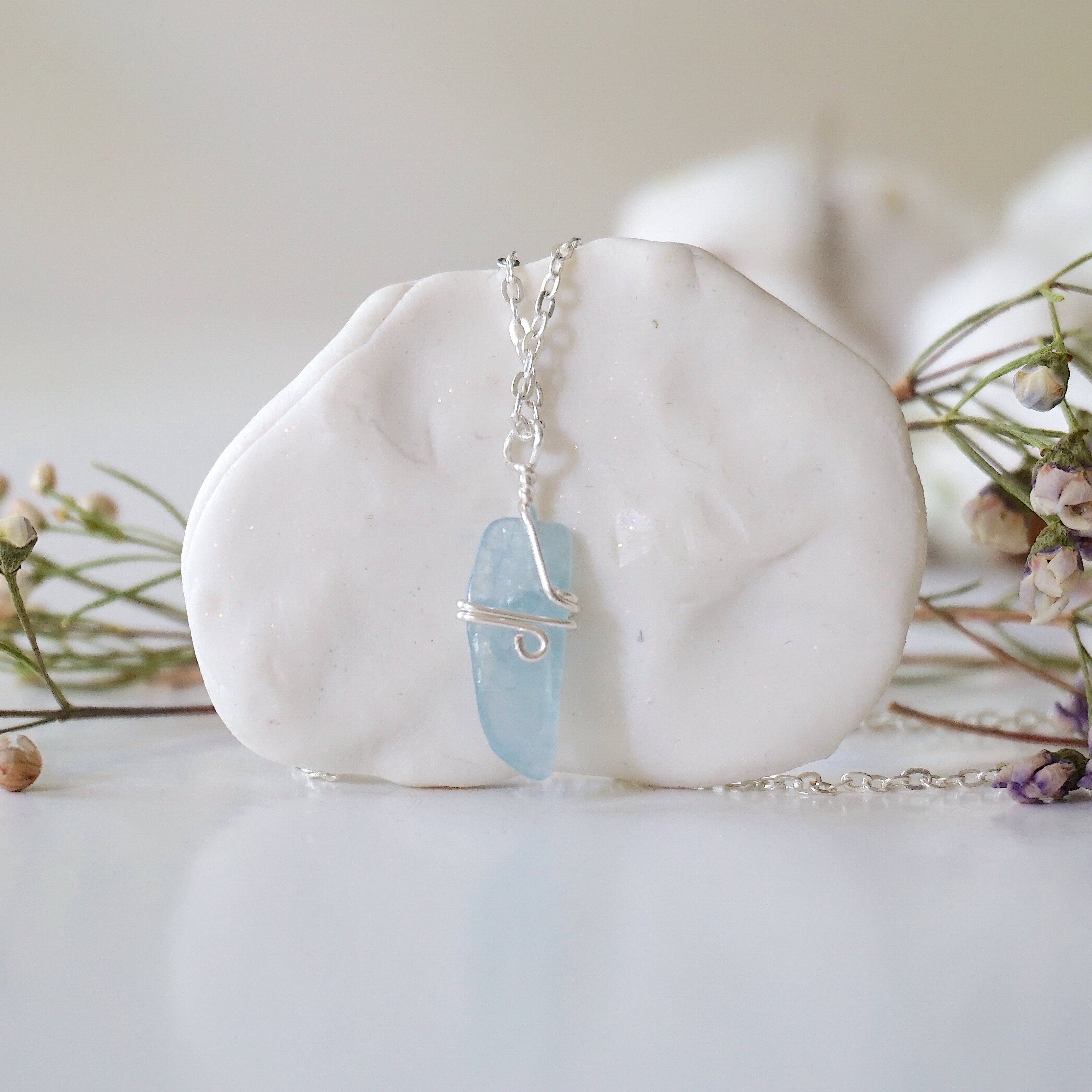 Raw Aquamarine Silver Charm Necklace – Handmade Boho Jewelry for Women – Perfect for Everyday Wear, Gift Giving & Spiritual Healing